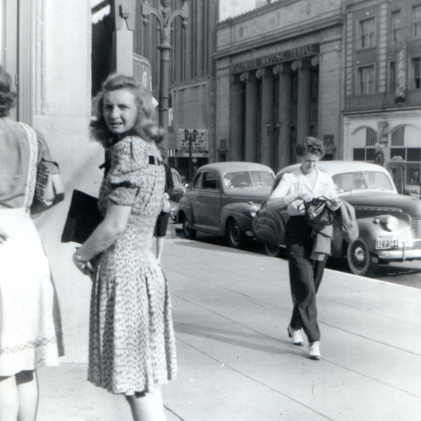 c1940s Hollywood CA Hollywood Masonic Temple Snapshot Photo Women Street Fashion c1940s Hollywood CA Hollywood Masonic Temple Snapshot Photo Women Street Fashion