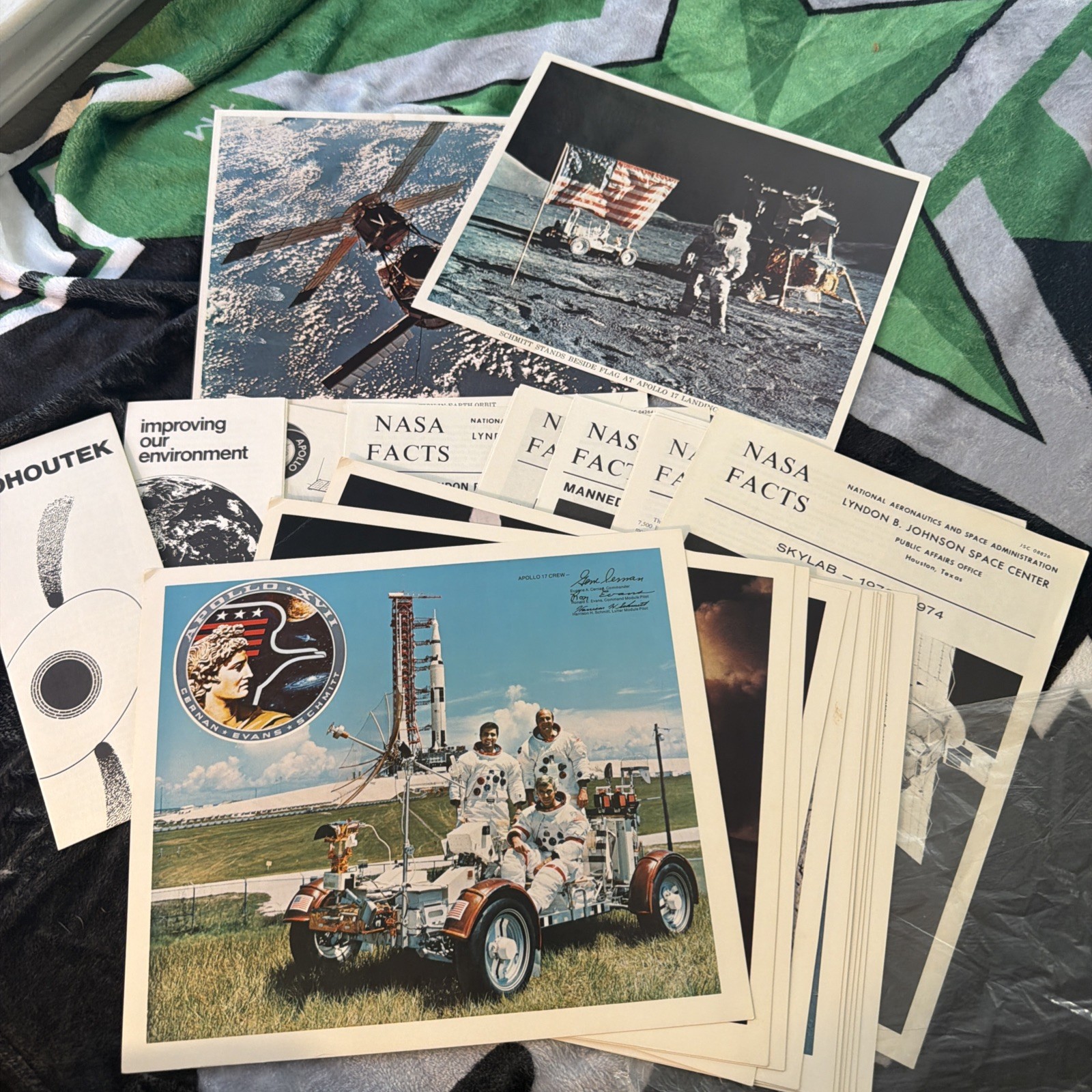 NASA Facts Sheets And Photographs 1970s NASA Facts Sheets And Photographs 1970s
