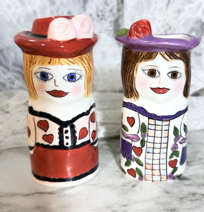 Ganz Bella Casa Susan Paley Judy & Victoria 4” Hearts Vase w/Magnet (A3174) Ganz Bella Casa Susan Paley Judy & Victoria 4” Hearts Vase w/Magnet (A3174)
