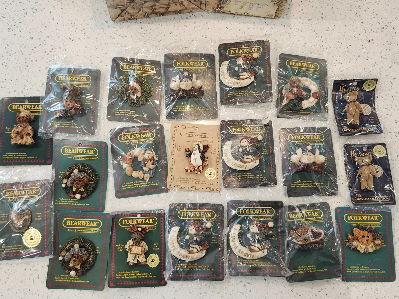 Lot of 20 Vintage Boyds Bears Pins Bearwear & Folkwear Brooches NEW