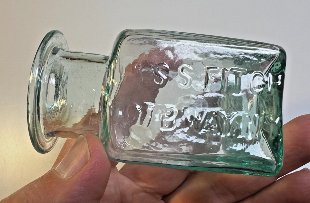 Rare Antique Dr. S. S. Fitch New York NY NYC Open Pontil Tooled Lip Bottle c1848