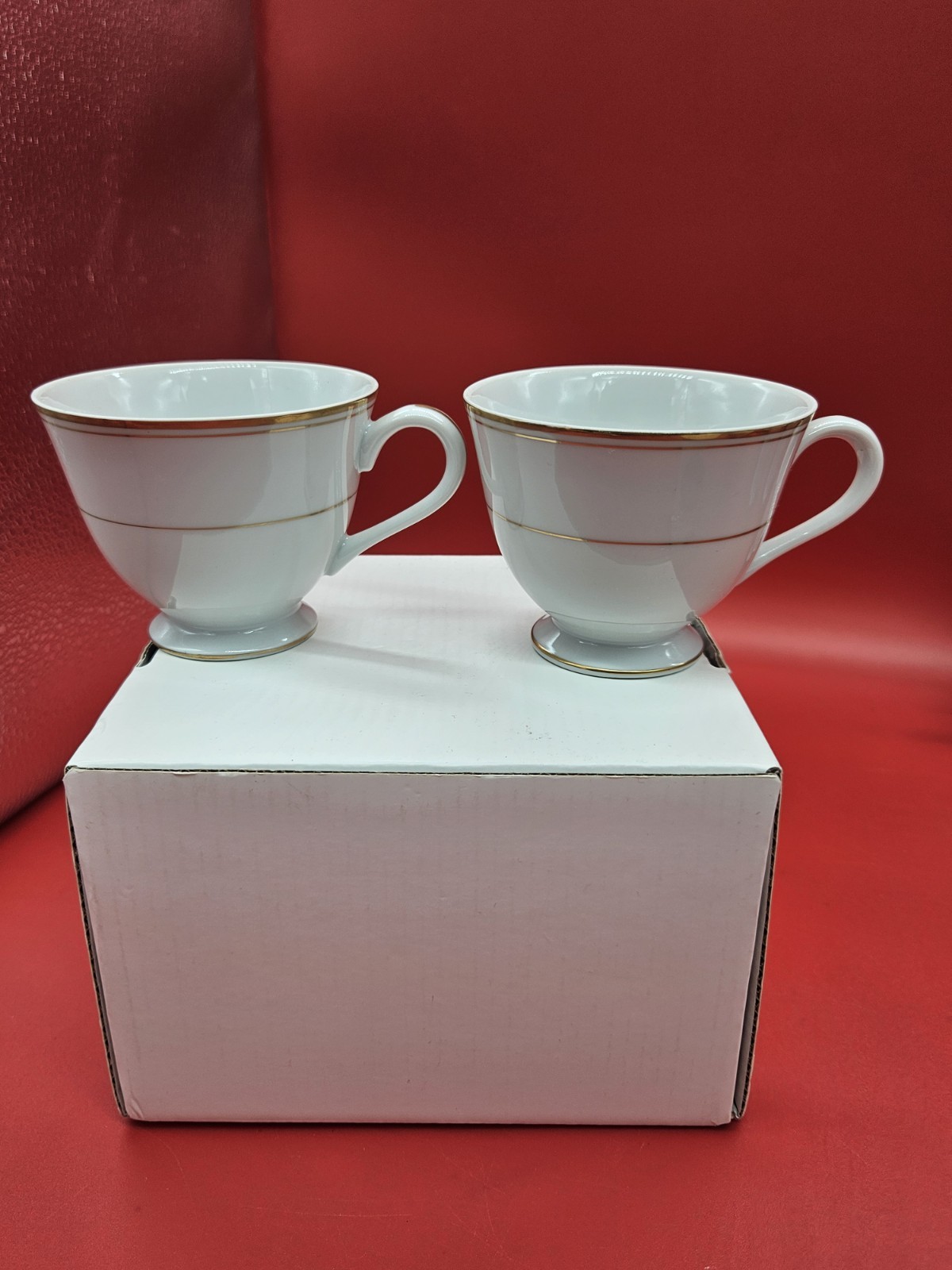 Vtg BRENTWOOD China ESSENCE ~ Set of 2 Teacups 