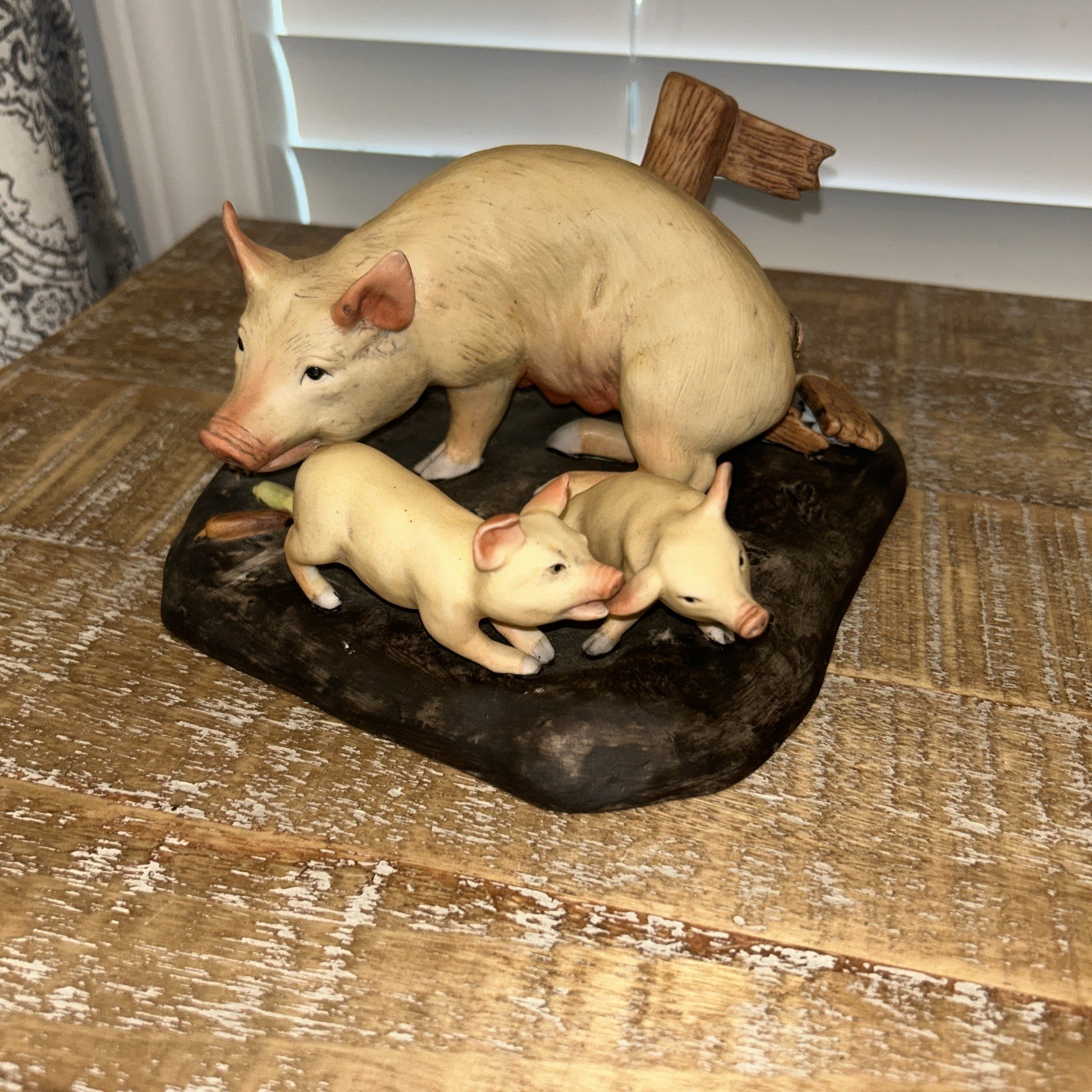 Fred Aman Forever Nature Limited Edition 1979 Pigs And Piglets E1419 Fred Aman Forever Nature Limited Edition 1979 Pigs And Piglets E1419