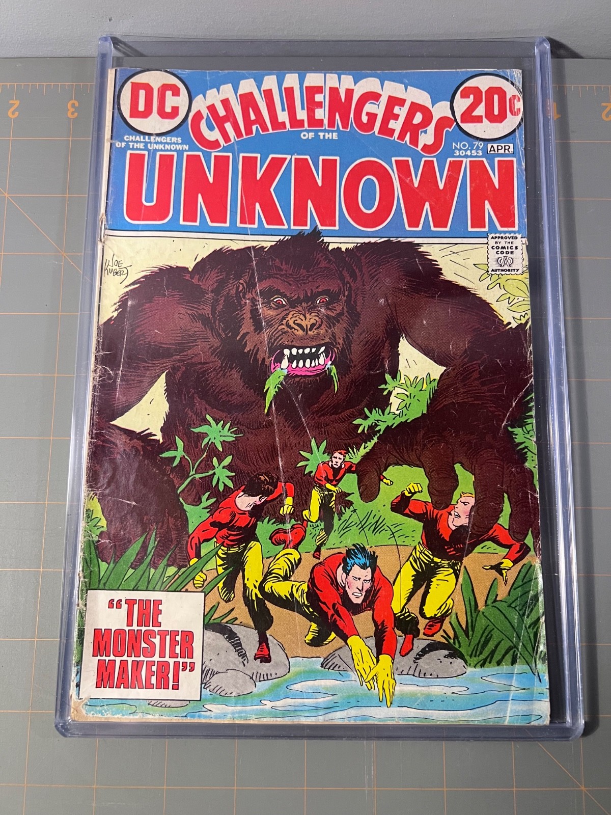 DC Comics - Challengers of the Unknown - Issue #79 April w/ Comic Book Toploader