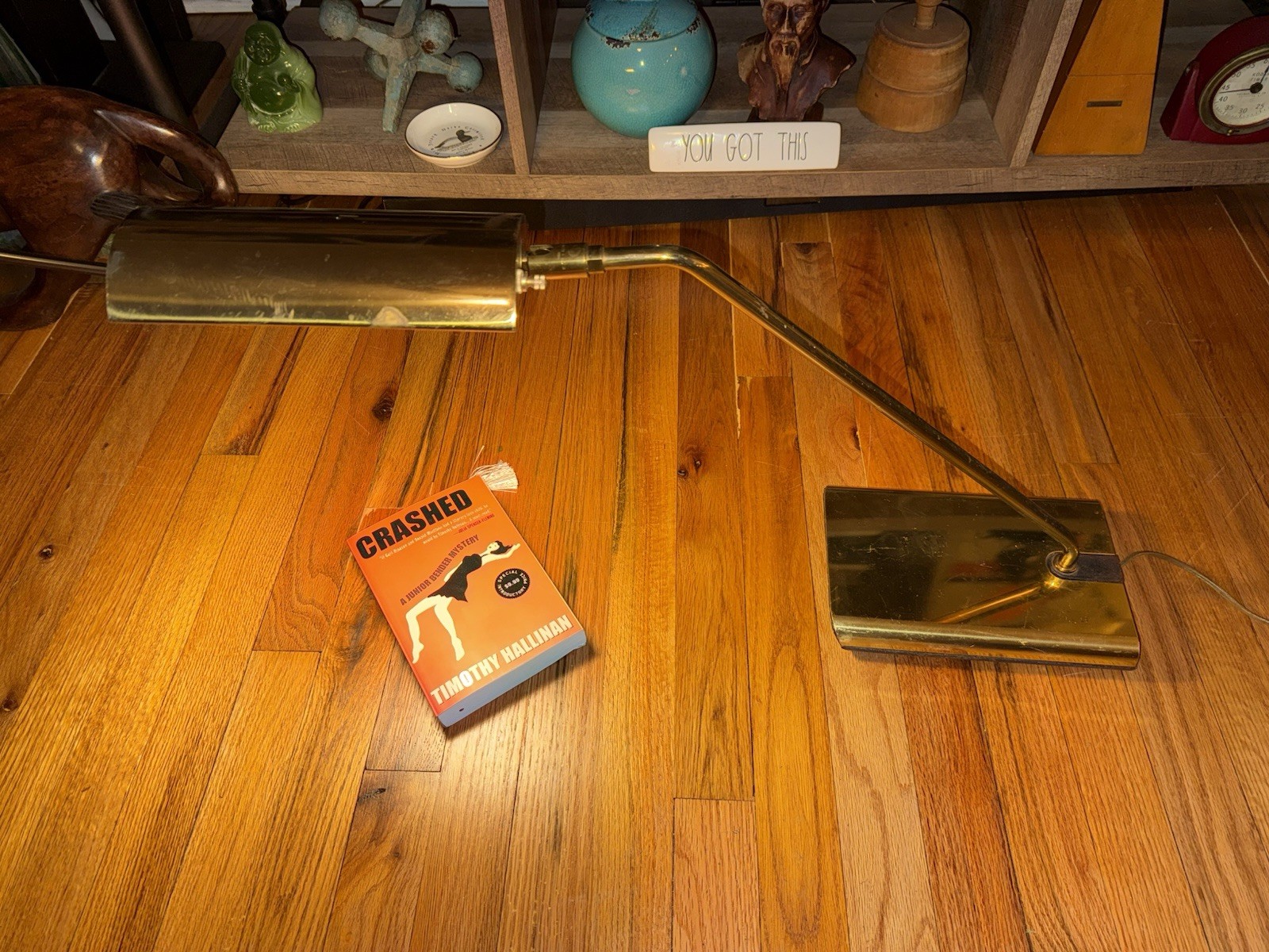 Koch & Lowy Vintage Cantilevered 1960s Brass Lamp OMI 14468-6