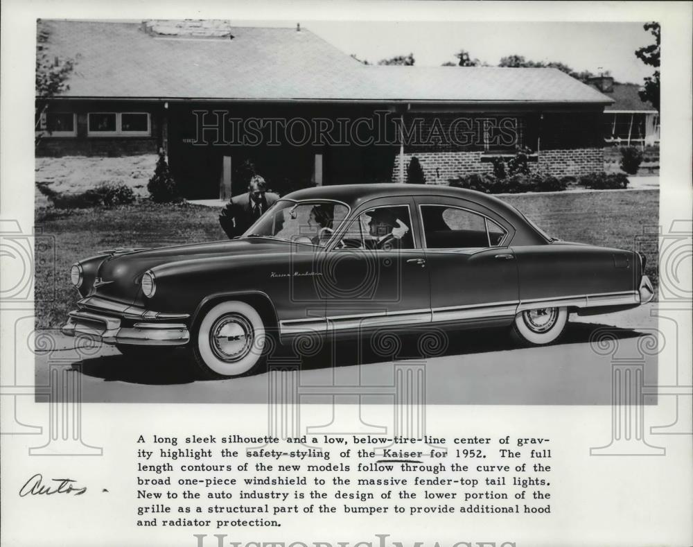 1953 Press Photo Notice the safety-styling of the 1952 Kaiser. - mjx43458