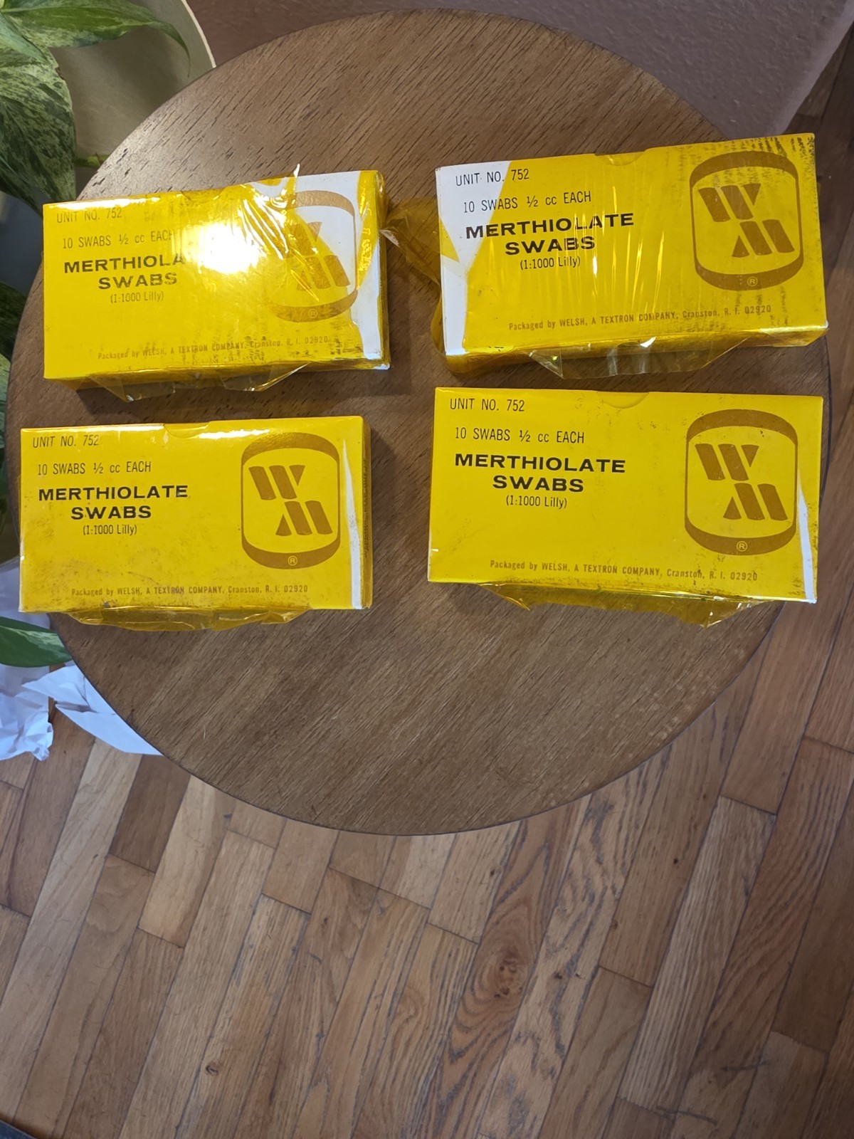 Vintage First Aid 4 boxes Merthiolate Swabs by Welsh Medical. 1960s Vintage First Aid 4 boxes Merthiolate Swabs by Welsh Medical. 1960s