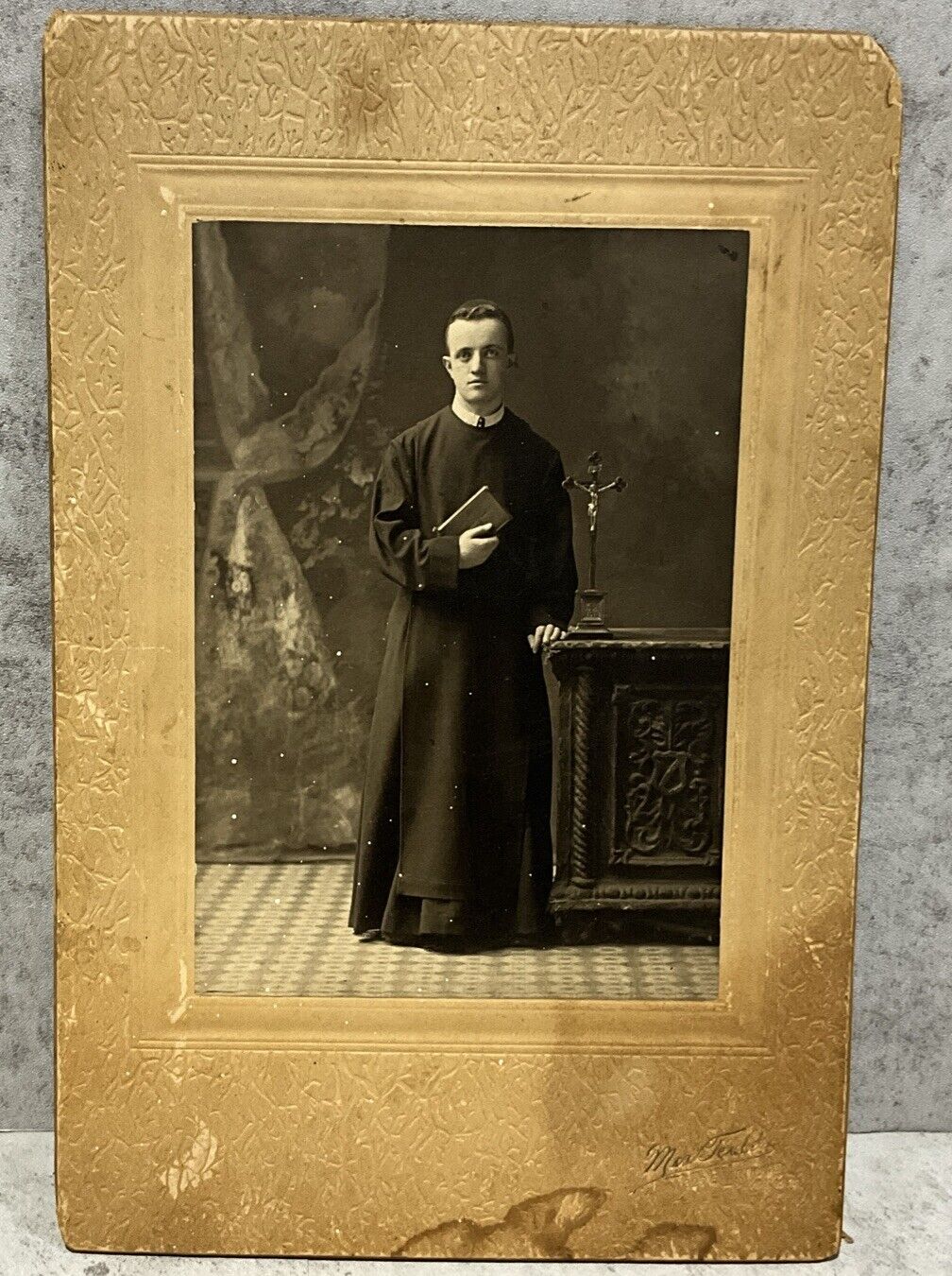 Vintage Antique Cabinet Card Photo Priest 1897-1900 Max Teuber Chicago Illinois