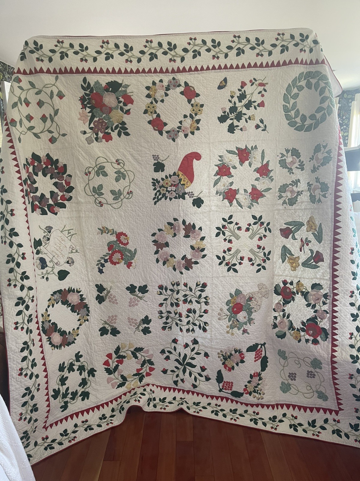 Vintage Smithsonian Collection “The Brides Quilt” Album Applique Limited Edition Vintage Smithsonian Collection “The Brides Quilt” Album Applique Limited Edition