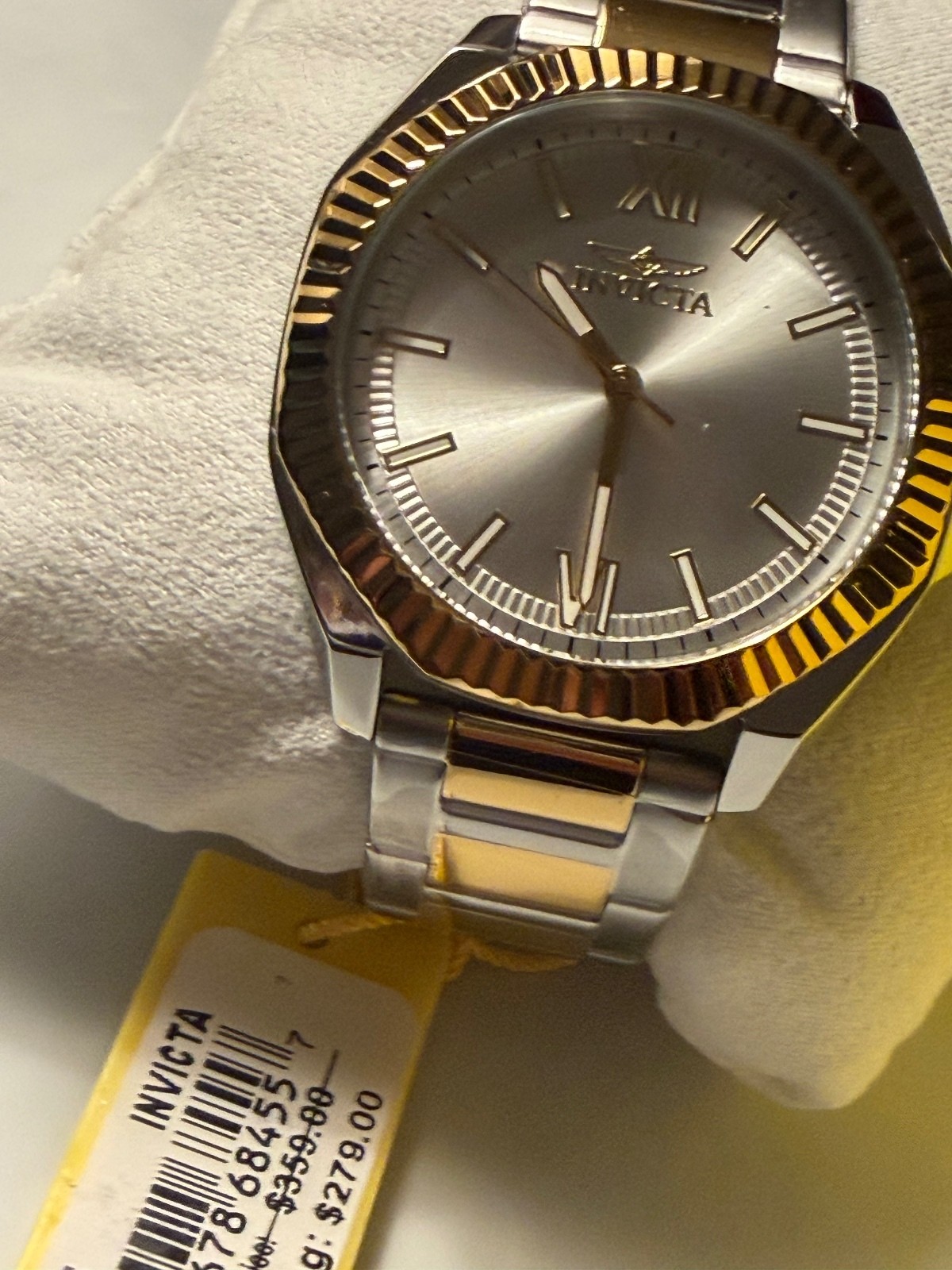$279 INVICTA MENS SPEEDWAY 42mm WATCH -TWO TONE $279 INVICTA MENS SPEEDWAY 42mm WATCH -TWO TONE