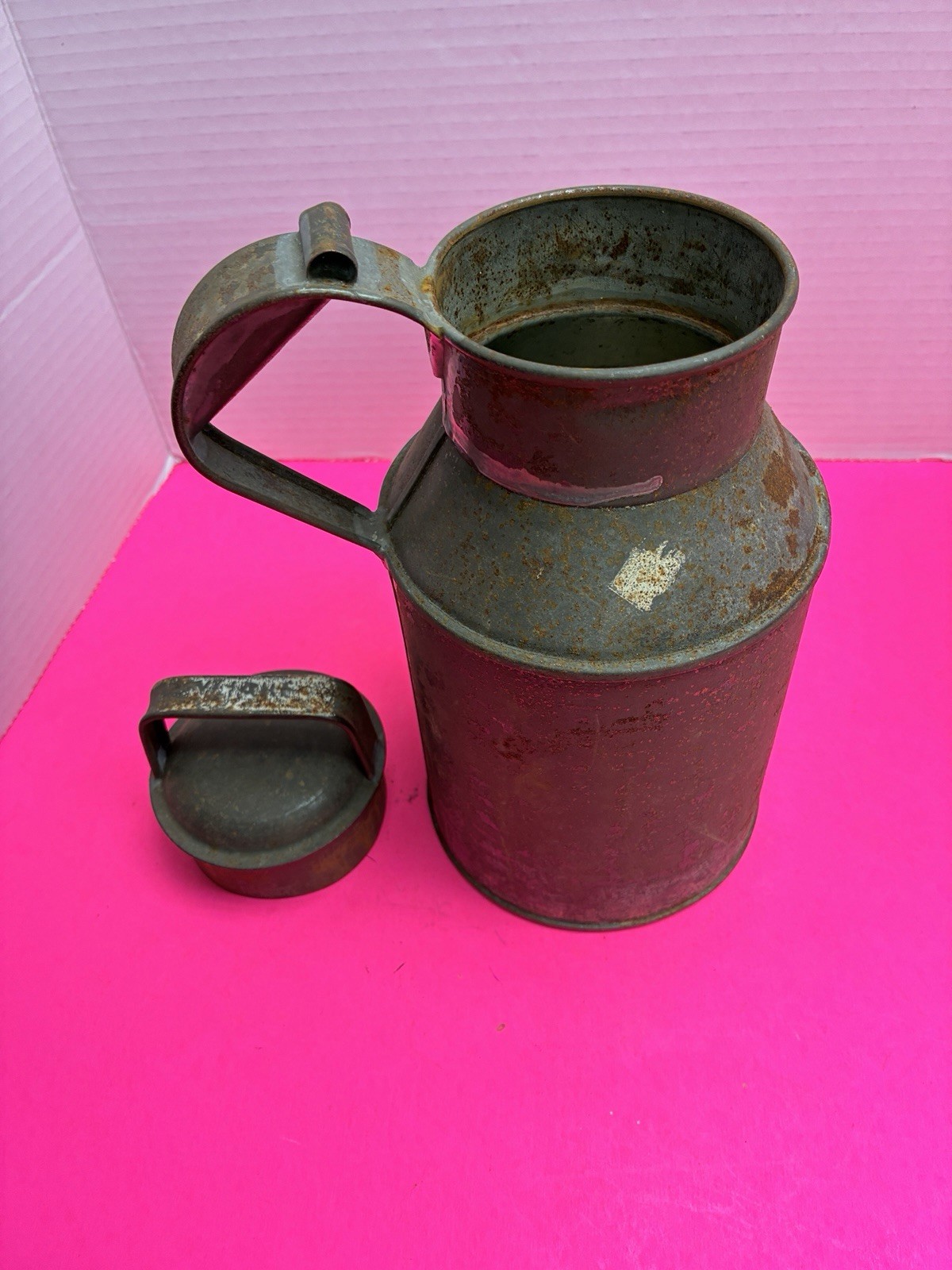 Vintage Antique Metal 2 Quart Cream Milk Can w Handle & Lid Vintage Antique Metal 2 Quart Cream Milk Can w Handle & Lid