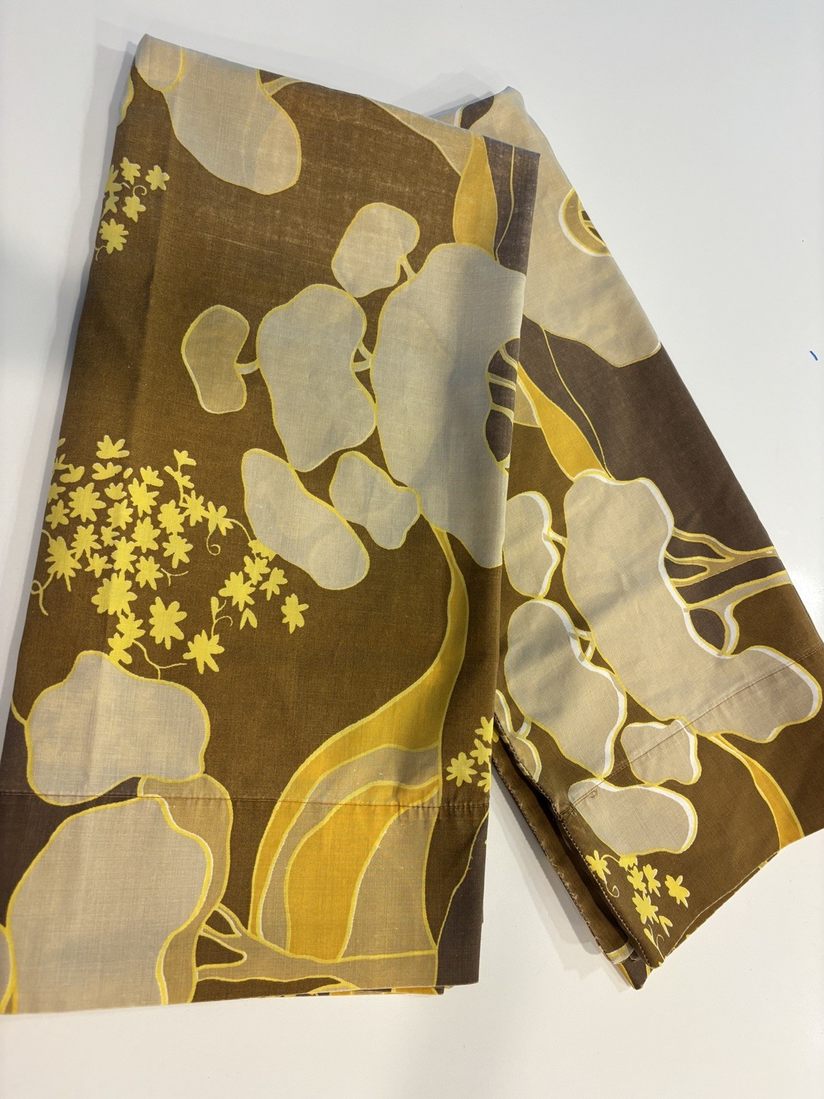 Vintage MCM Cannon Royal Family Mandarin Garden king Pillowcases 60s 70s Vintage MCM Cannon Royal Family Mandarin Garden king Pillowcases 60s 70s