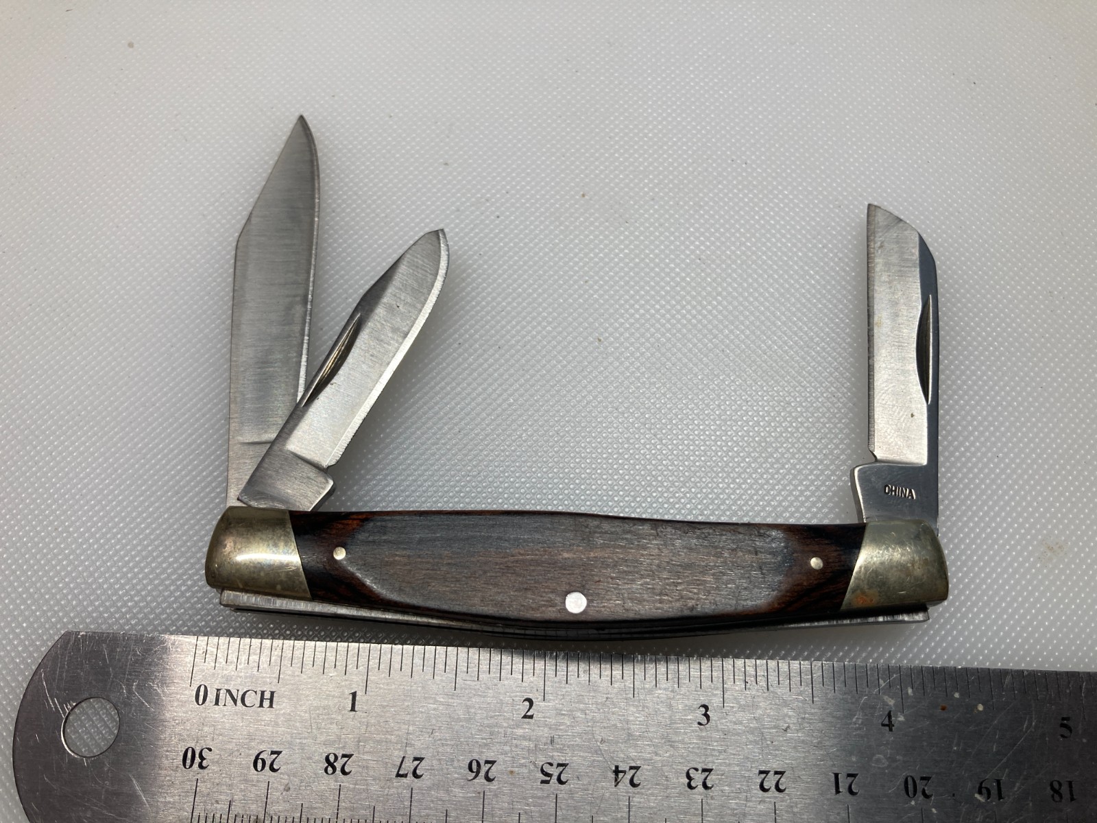 Buck 371 Wood Handle Folding Pocket Knife (B) Buck 371 Wood Handle Folding Pocket Knife (B)