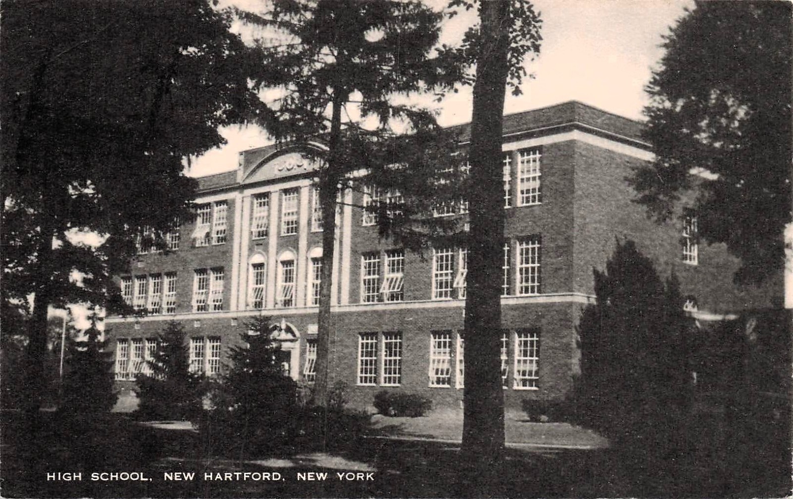 New Hartford High School New York NY Seneca Turnpike to Clinton Vtg Postcard F28
