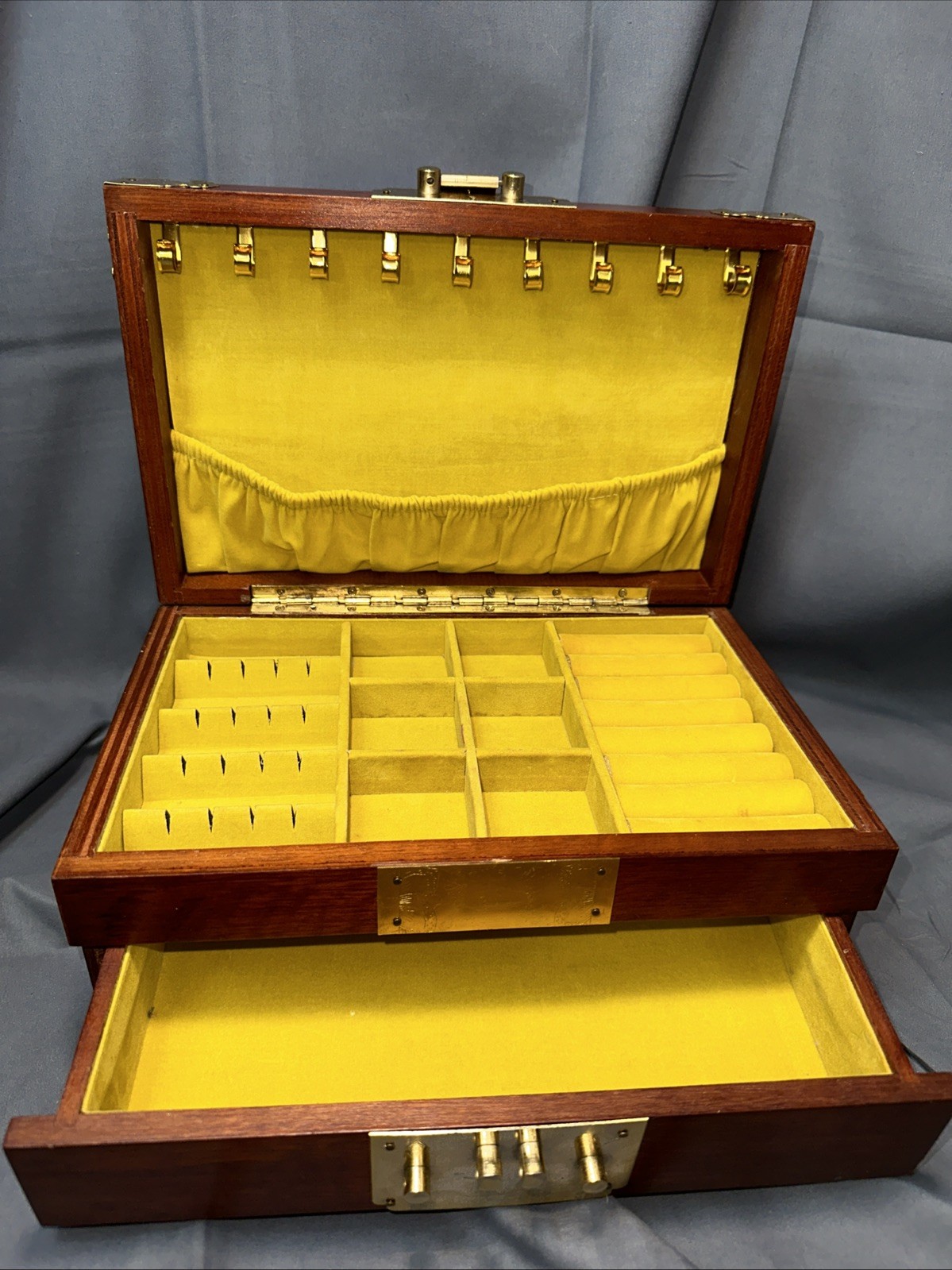 VTG Linden Brass + Wood Footed Jewelry Box w Drawer Vanity  Velvet 11\