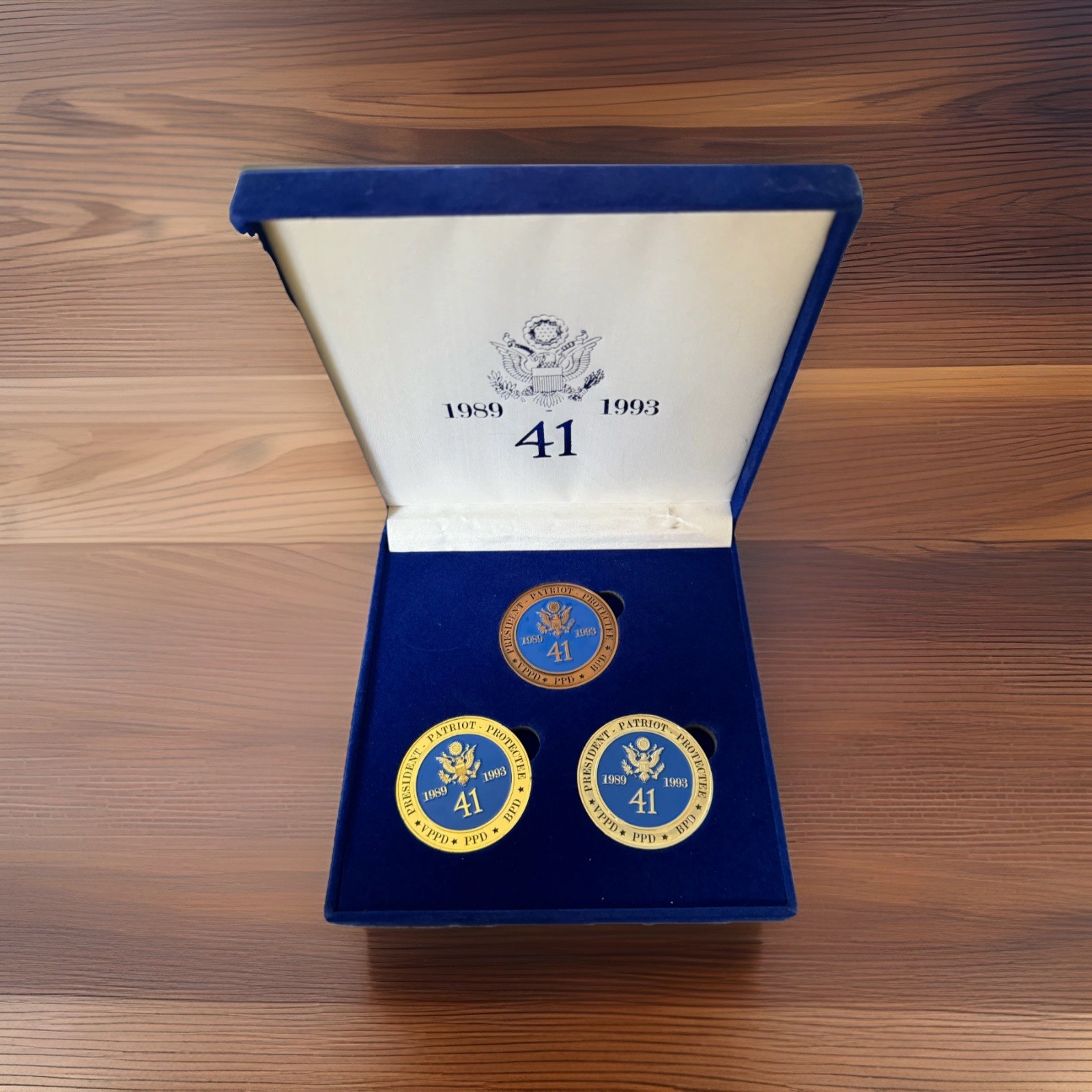 President George H.W. Bush Challenge Coin Set (3) with Display Box (Rare) 