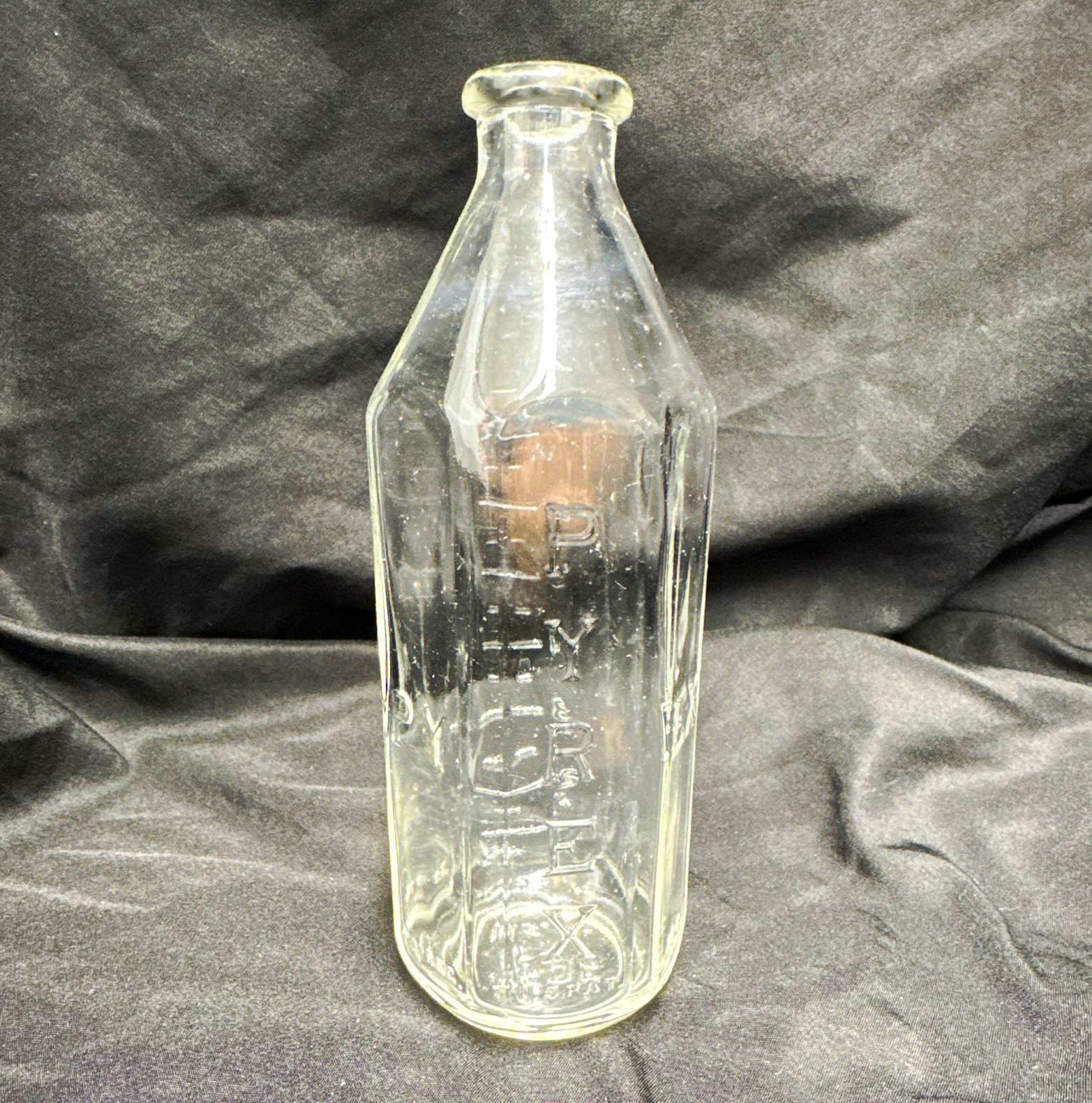VTG Pyrex Glass Baby Nursing Bottle , Made in U.S.A. Embossed Base