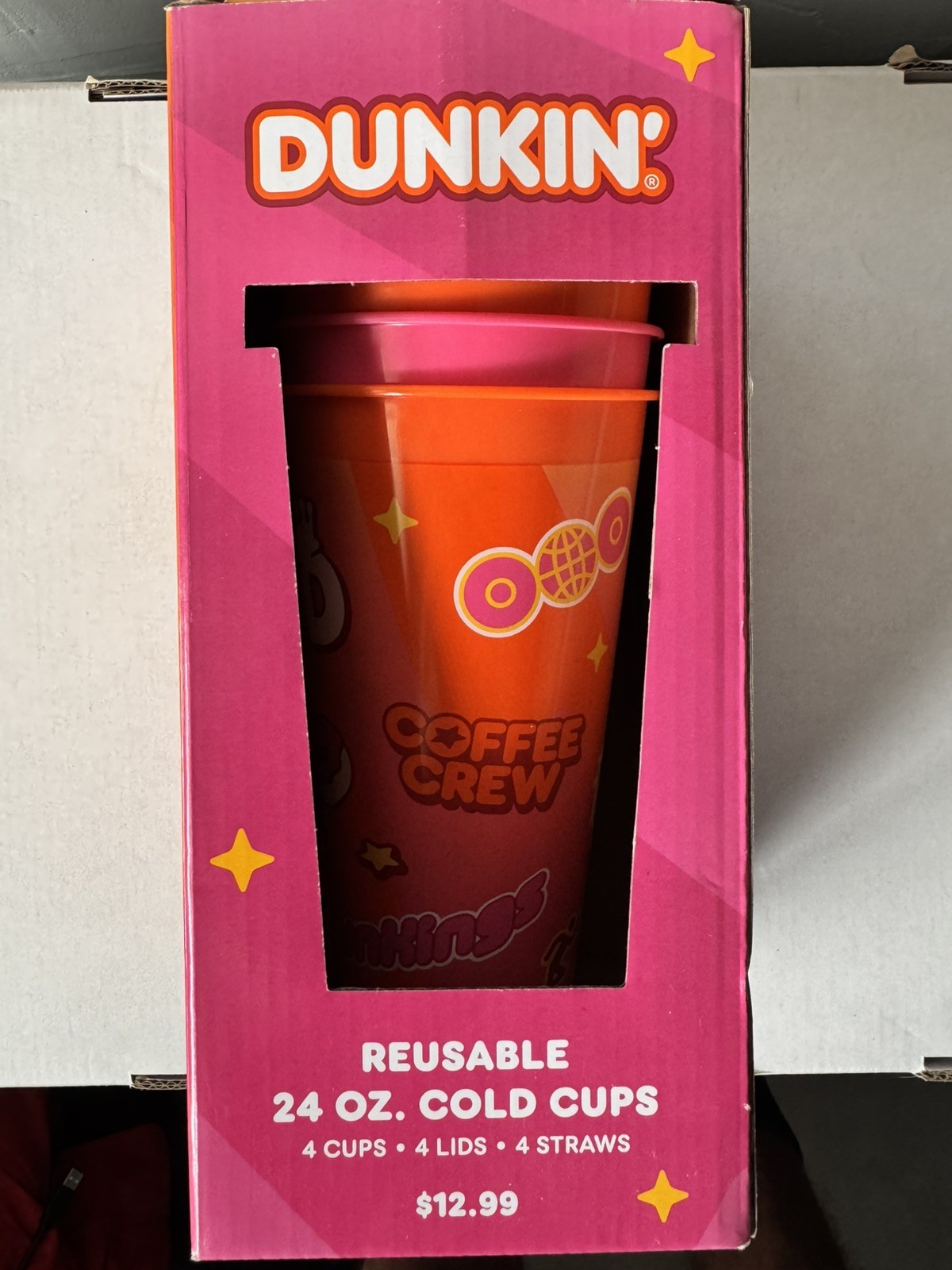 Dunkin\' DunQueens 24 oz Cold Cups Reusable, 4-Pack with Lids and Straws New Dunkin\' DunQueens 24 oz Cold Cups Reusable, 4-Pack with Lids and Straws New