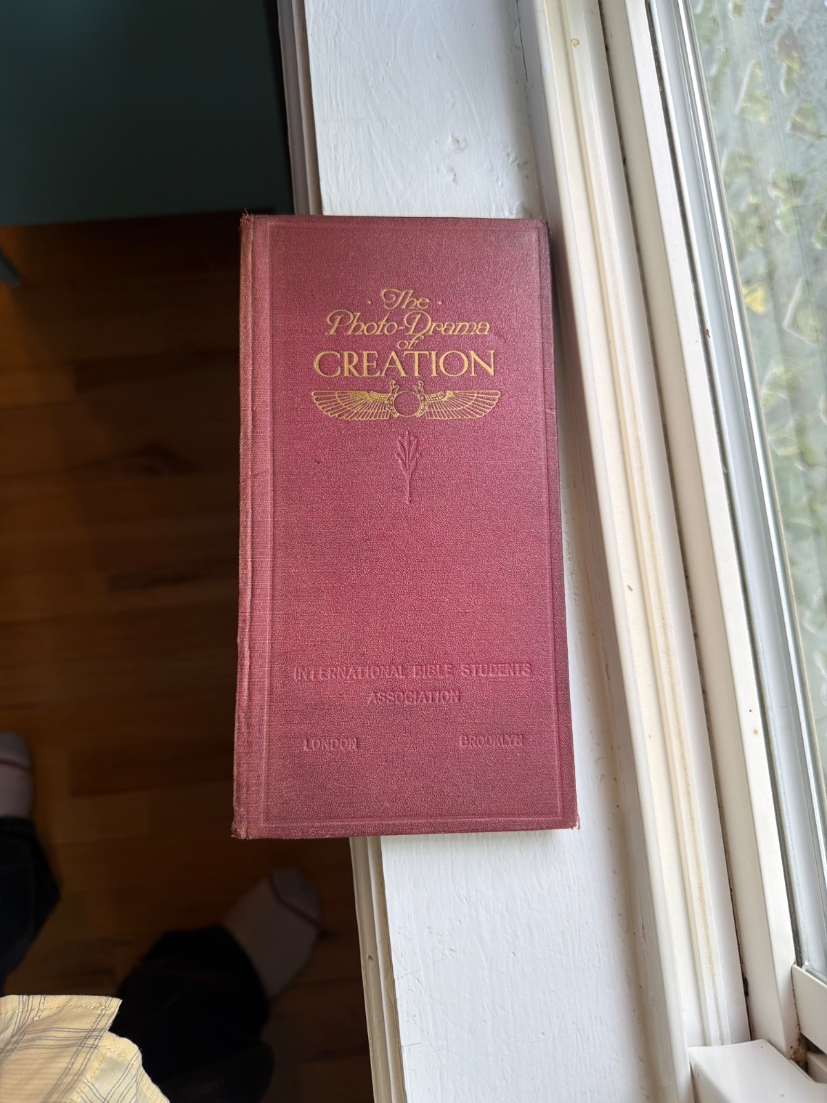 Watchtower photo Drama of creation with four parts rare hard to find book