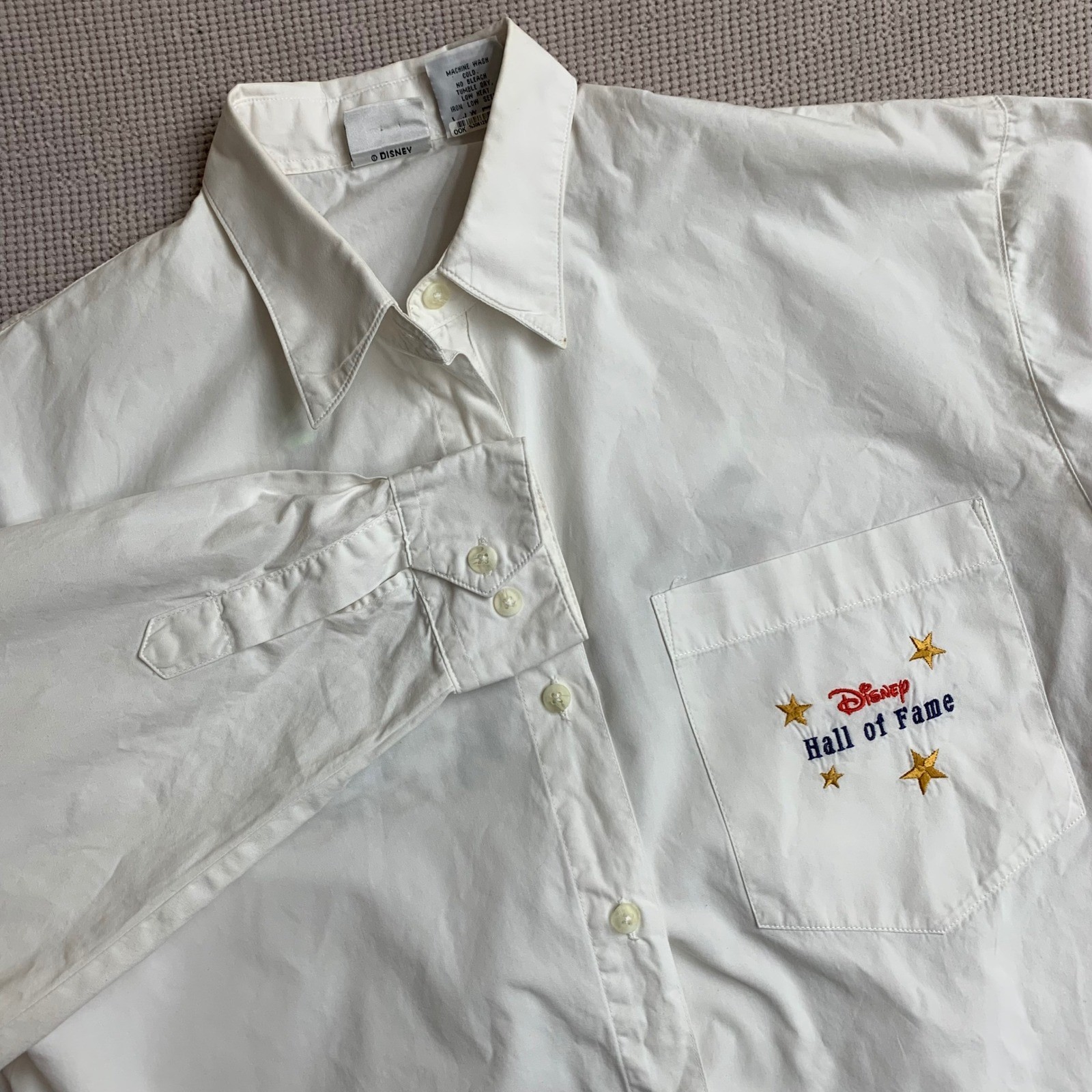 Vintage Disney Store Hall of Fame Embroidered White Button Up Shirt Medium