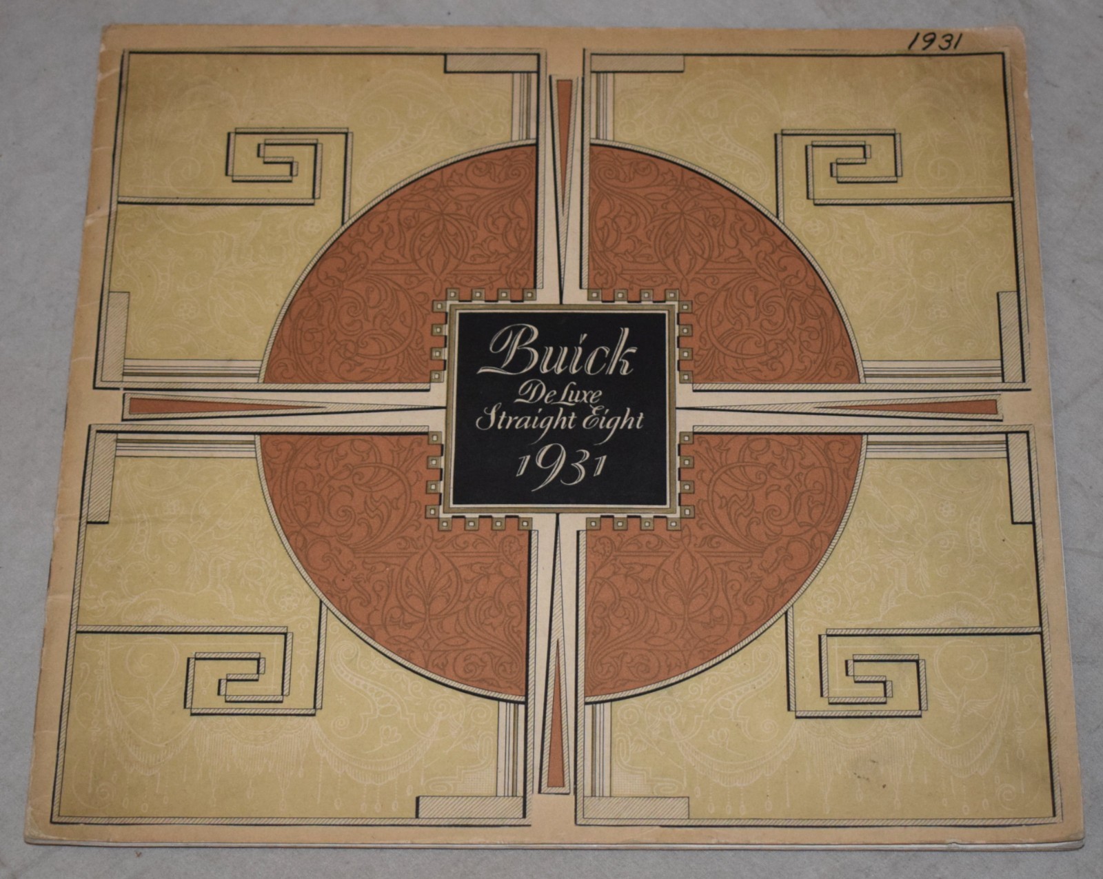 Vintage 1931 Buick DeLuxe Straight Eight Car Brochure Advertising