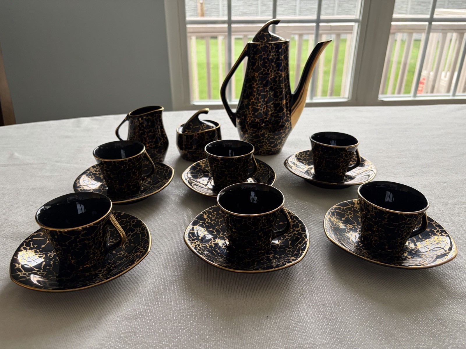 Timeless Elegance: Vintage Ira Chodziez Tea Service for 6 Black & Gold Beautiful