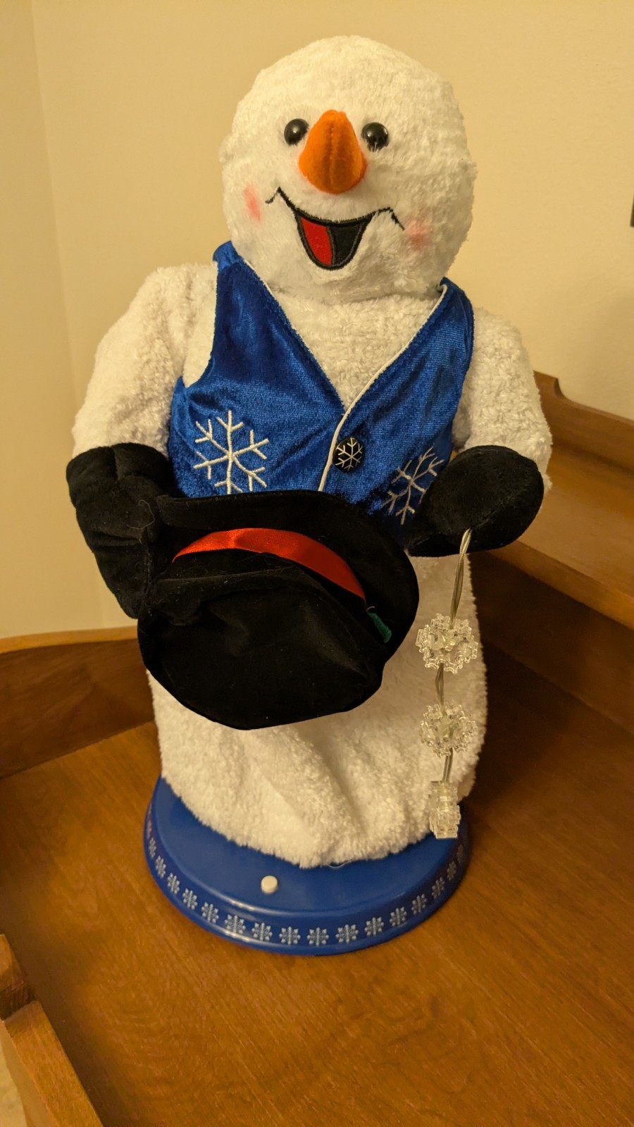 2002 Vtg Gemmy Snowflake Spinning Singing Animatronic Snowman 18