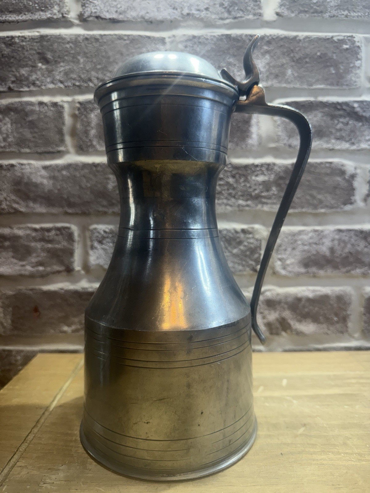 Rare Antique 18thCentury WineClaret London Pewter English Pint Flagon Tippet Hen
