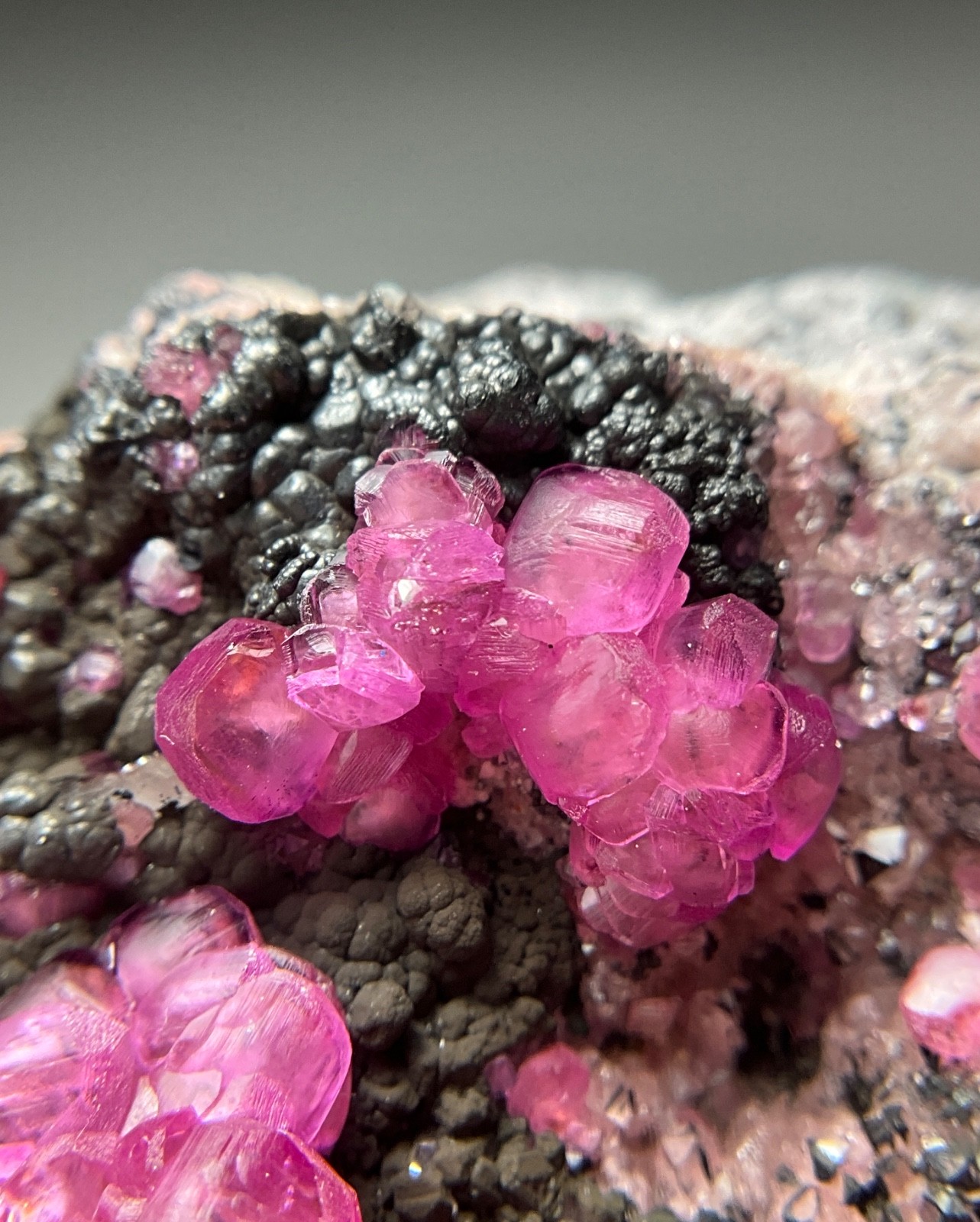 FANTASTIC HOT PINK COBALTOAN CALCITE WITH HETEROGENITE FROM KOLWEZI MINE, DRC