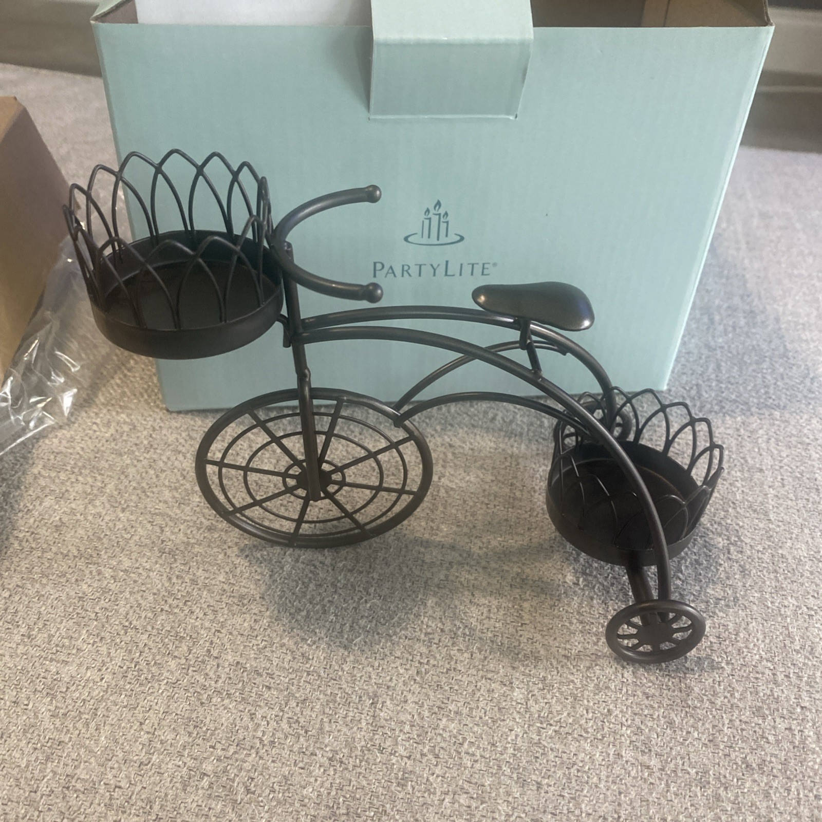 PartyLite Garden Trike Tealight Holder Rare Retired New In Box P25D/P9909 PartyLite Garden Trike Tealight Holder Rare Retired New In Box P25D/P9909