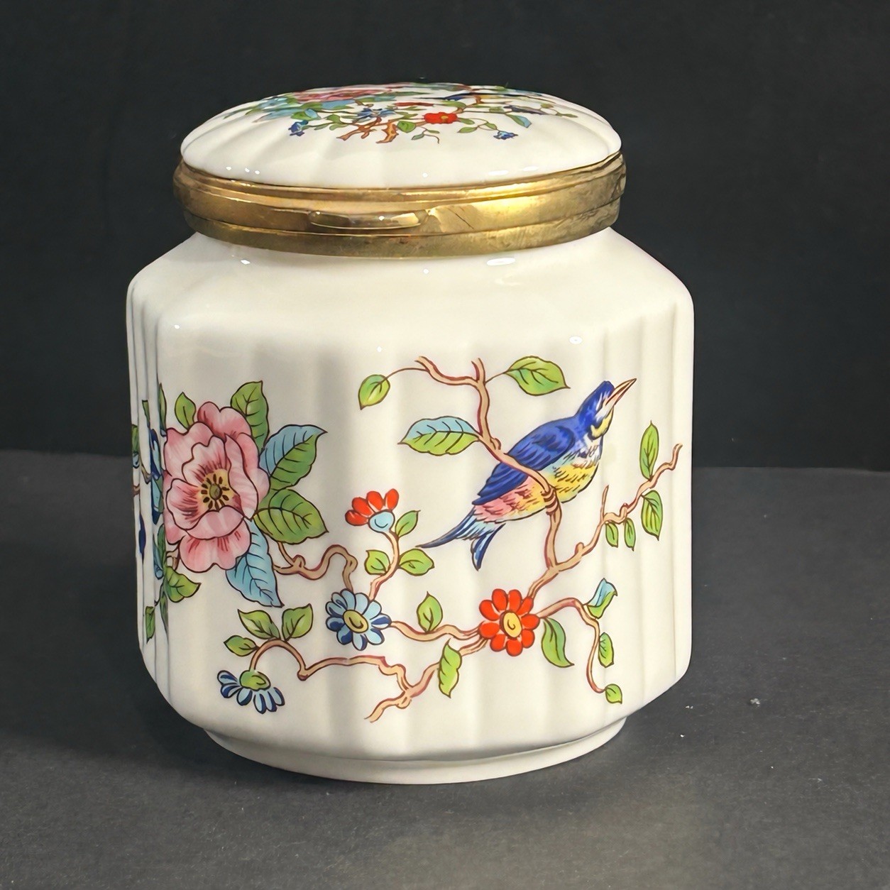 Aynsley Pembroke 3” Octagonal Hinged Trinket Box Bone China England Bird Floral