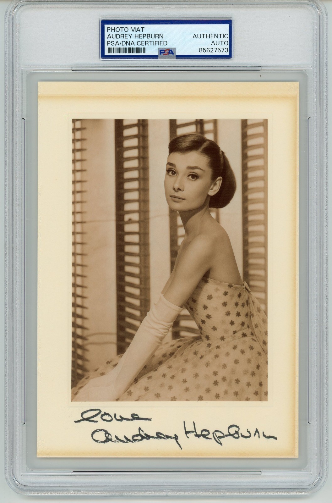 Audrey Hepburn ~ Signed Autographed Photograph ~ PSA DNA Encased