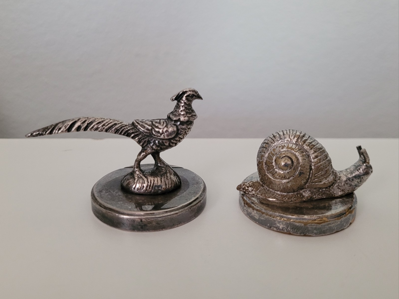 Vintage Gucci Italy Set of 2 Place Card Holders Silver Animals Snail & Pheasant