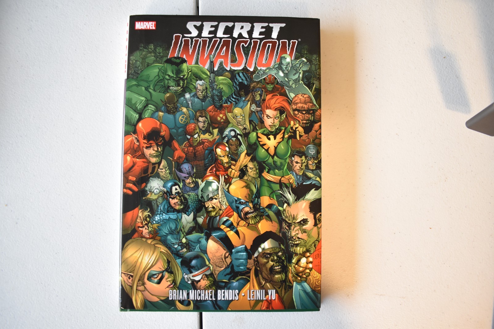 Secret Invasion OHC Brian Bendis Marvel Avengers Secret Invasion OHC Brian Bendis Marvel Avengers