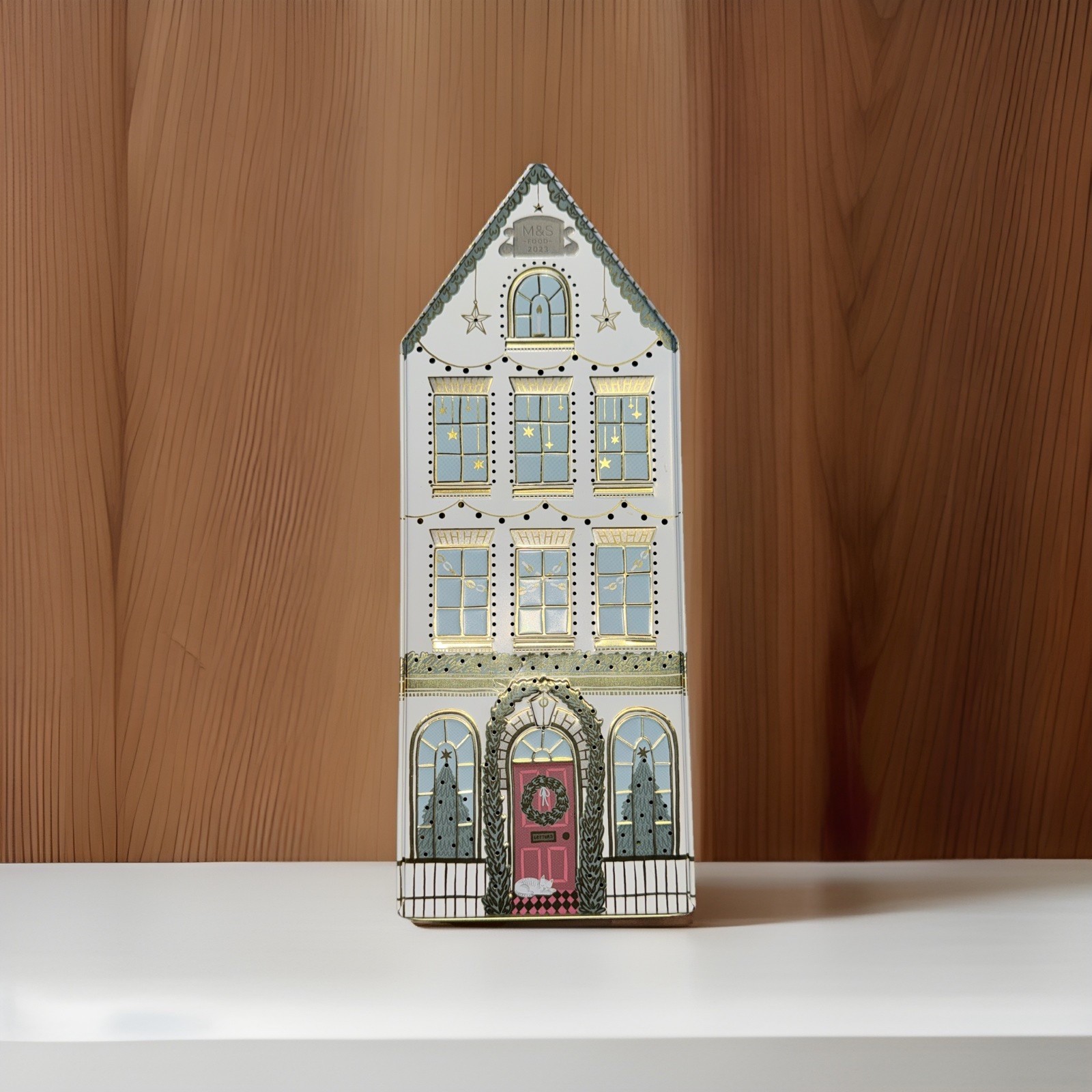 M&S Marks Spencer Christmas Cookie Tin House LED Light Up Holiday Themed 10 M&S Marks Spencer Christmas Cookie Tin House LED Light Up Holiday Themed 10