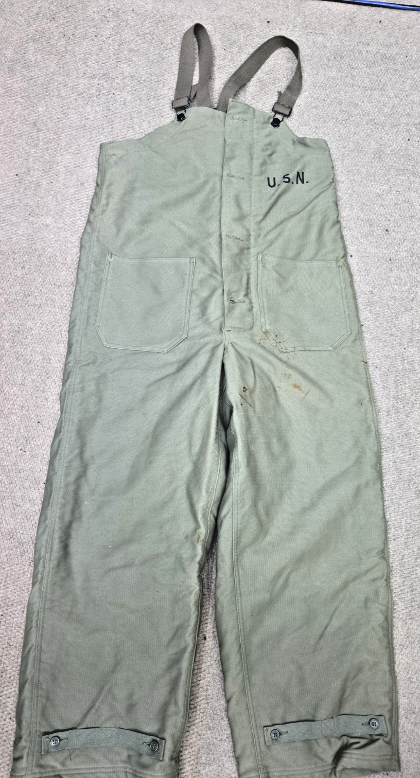 WWII USN DECK BIB OVERALLS NAVY DEPARTMENT CONTRACT NXSX69446 Small Original WWII USN DECK BIB OVERALLS NAVY DEPARTMENT CONTRACT NXSX69446 Small Original