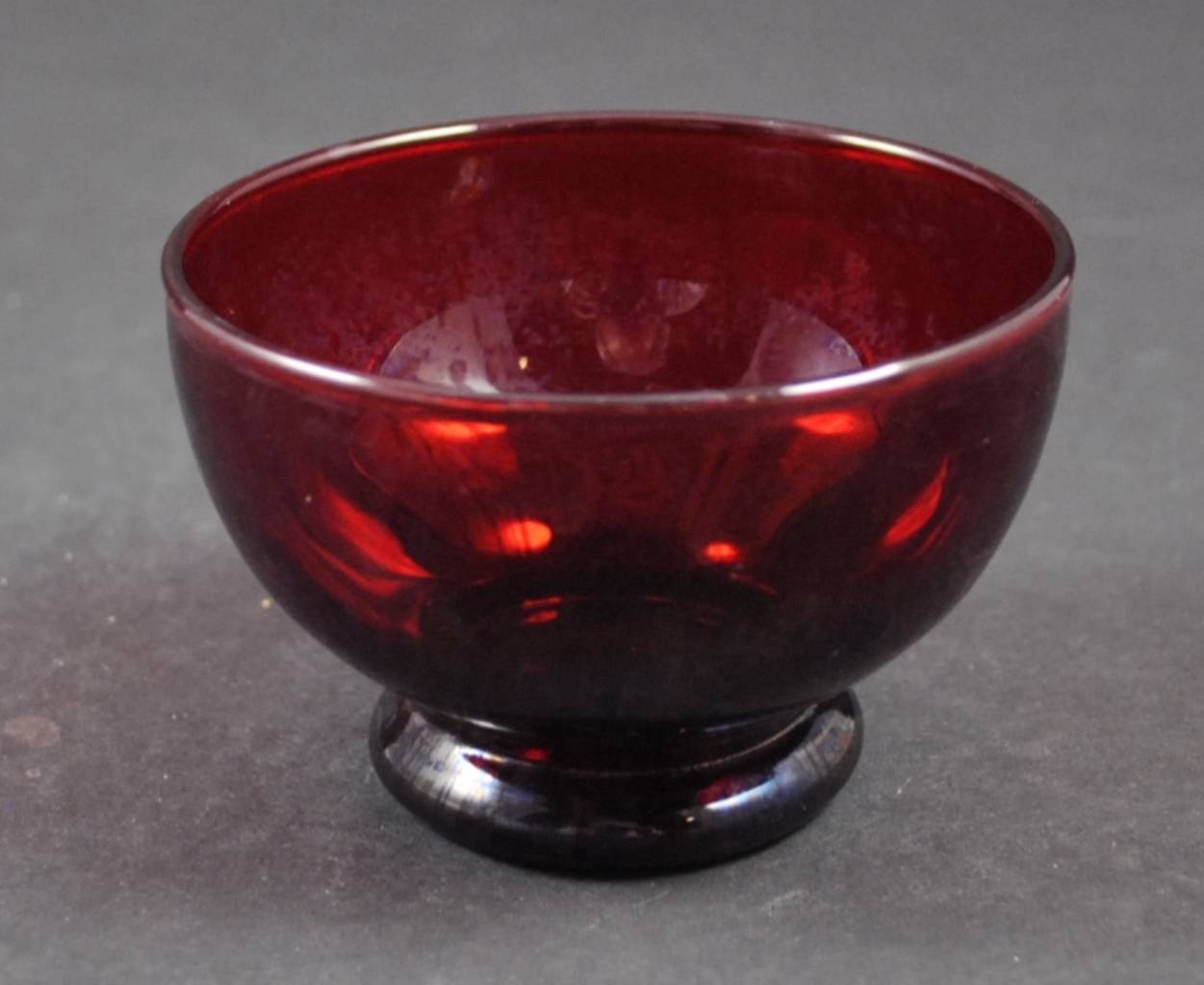 Anchor Hocking Depression Royal Ruby Red Glass Fruit Custard Sherbet 3 1/2\