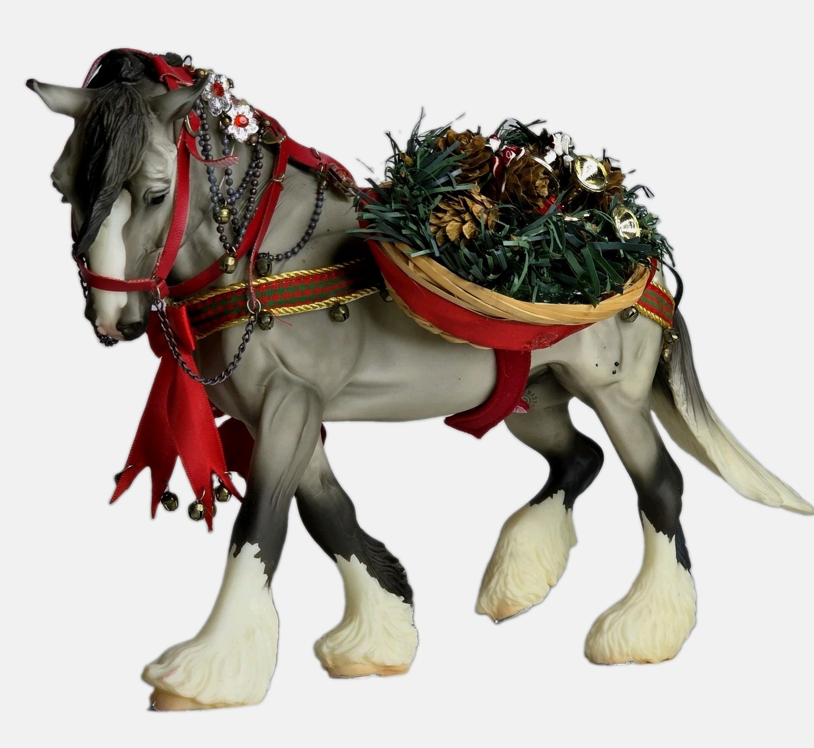 Breyer Christmas 2007 Holiday Horse Wintersong 700107 Othello Mold - Beautiful Breyer Christmas 2007 Holiday Horse Wintersong 700107 Othello Mold - Beautiful