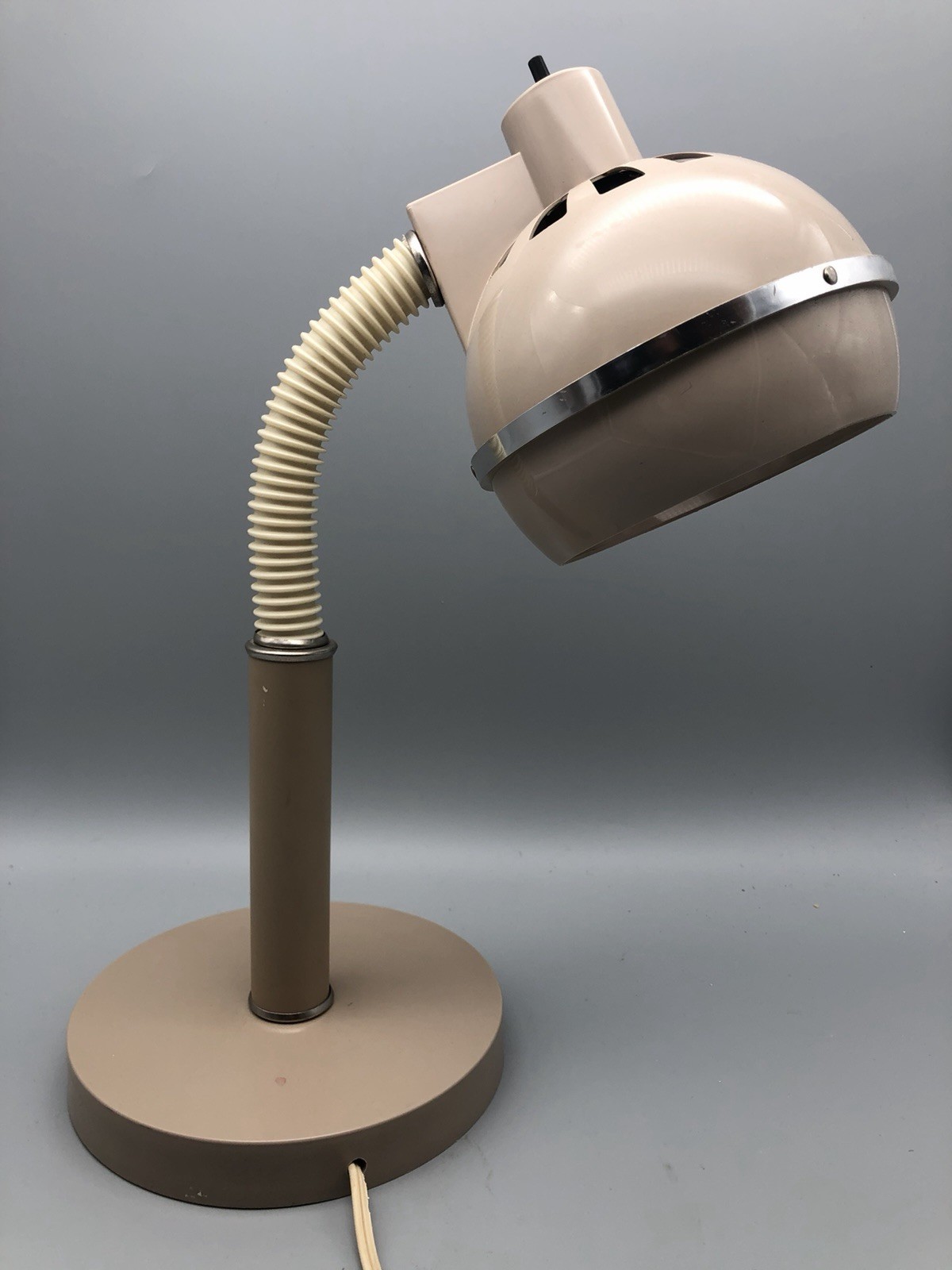 Vintage 1970s Eyeball Desk Lamp Retro Space Age Mid Century Cream Chrome Weldex