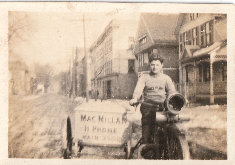 Antique Photo 1915 Harley Davidson Motorcycle Delivery Work Cart Sidecar Street