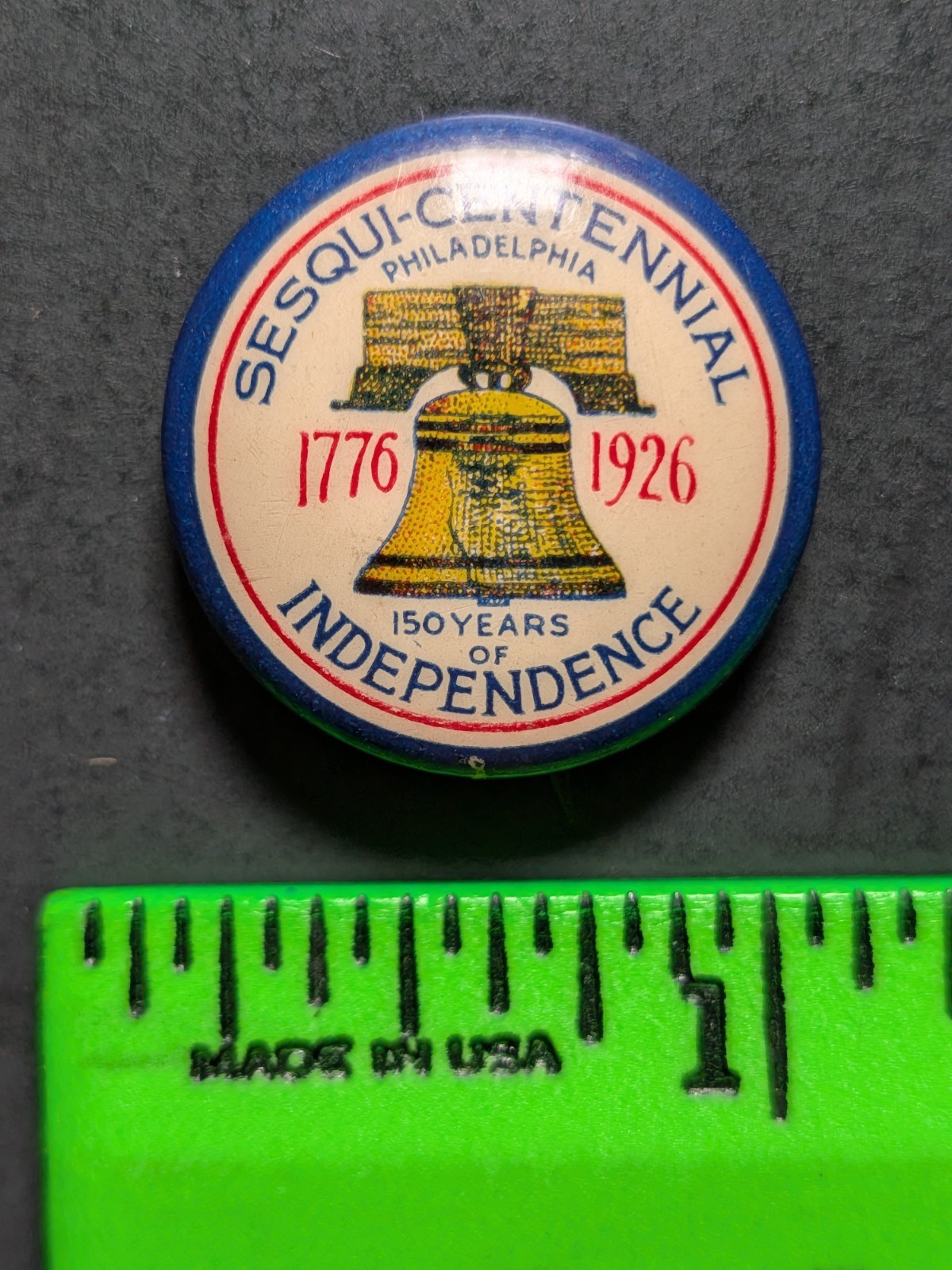 Vintage 1926 Philadelphia Independence Liberty Bell Pinback Pin Vintage 1926 Philadelphia Independence Liberty Bell Pinback Pin