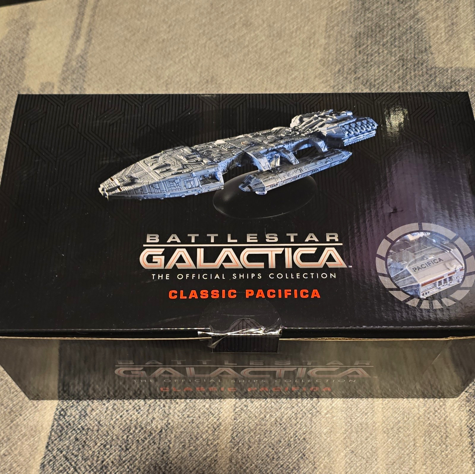 Master Replicas Battlestar Pacifica