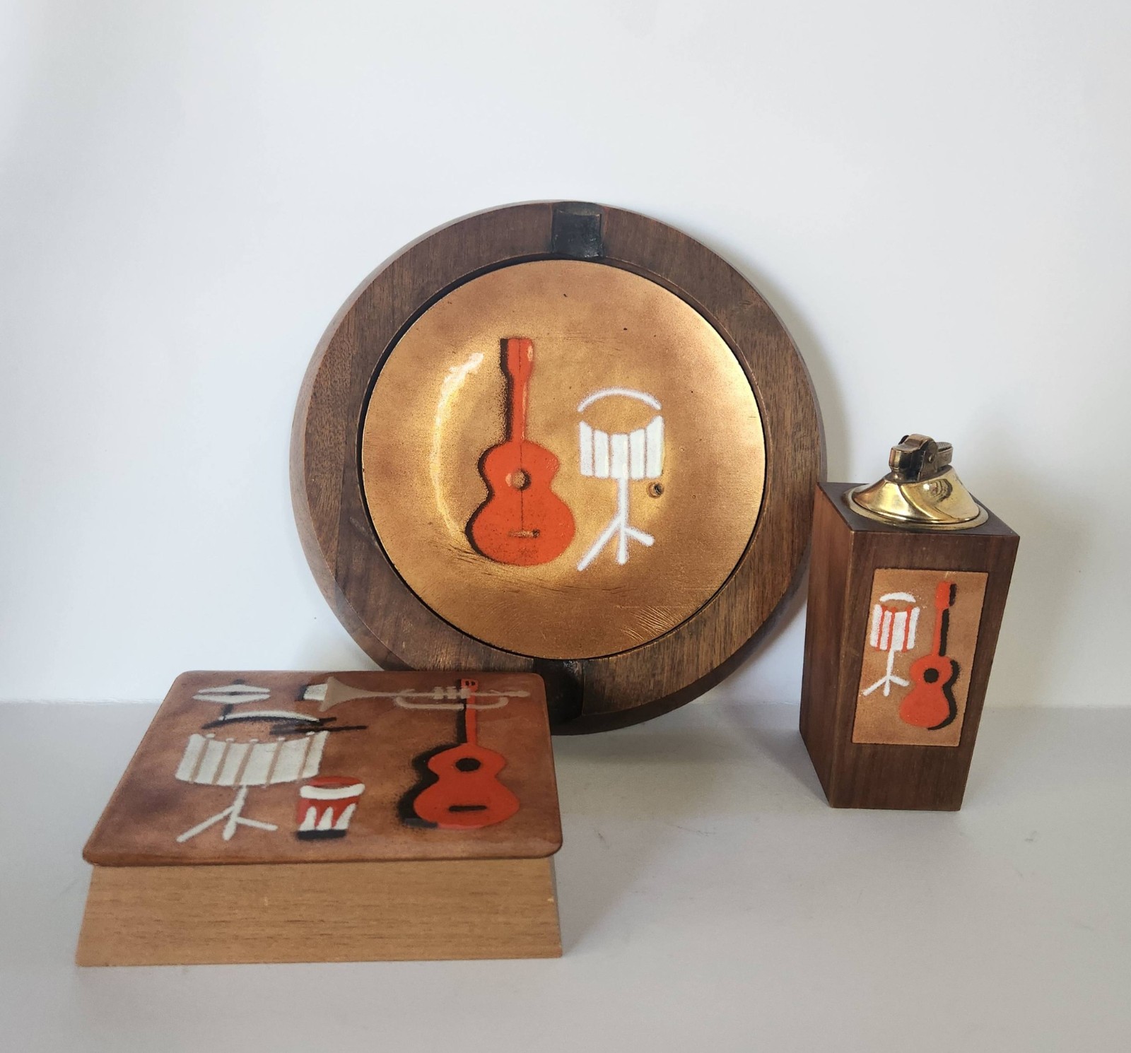 ERNEST JOHN MCM Genuine Walnut Enamel on Copper Smoking Set ERNEST JOHN MCM Genuine Walnut Enamel on Copper Smoking Set