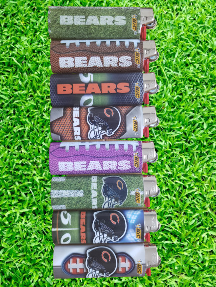 NEW 8pc BIC Regular FULL SIZE Chicago Bears NFL Football Lighters cigarette NEW 8pc BIC Regular FULL SIZE Chicago Bears NFL Football Lighters cigarette