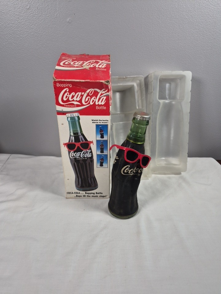 Vintage Takara 1991 Coca-Cola Bopping Bottle New In Original Box (Opened) Vintage Takara 1991 Coca-Cola Bopping Bottle New In Original Box (Opened)