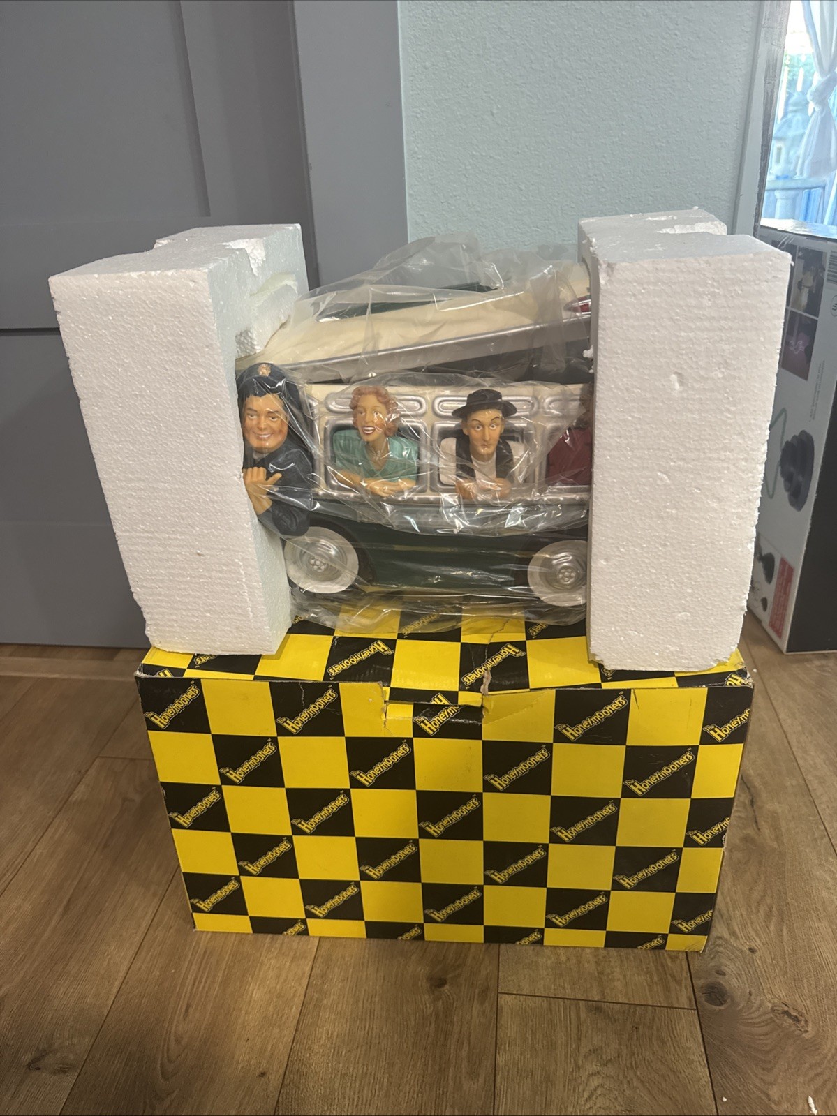 1998 Vintage The Honeymooners Bus Ceramic Cookie Jar Original With Box New York