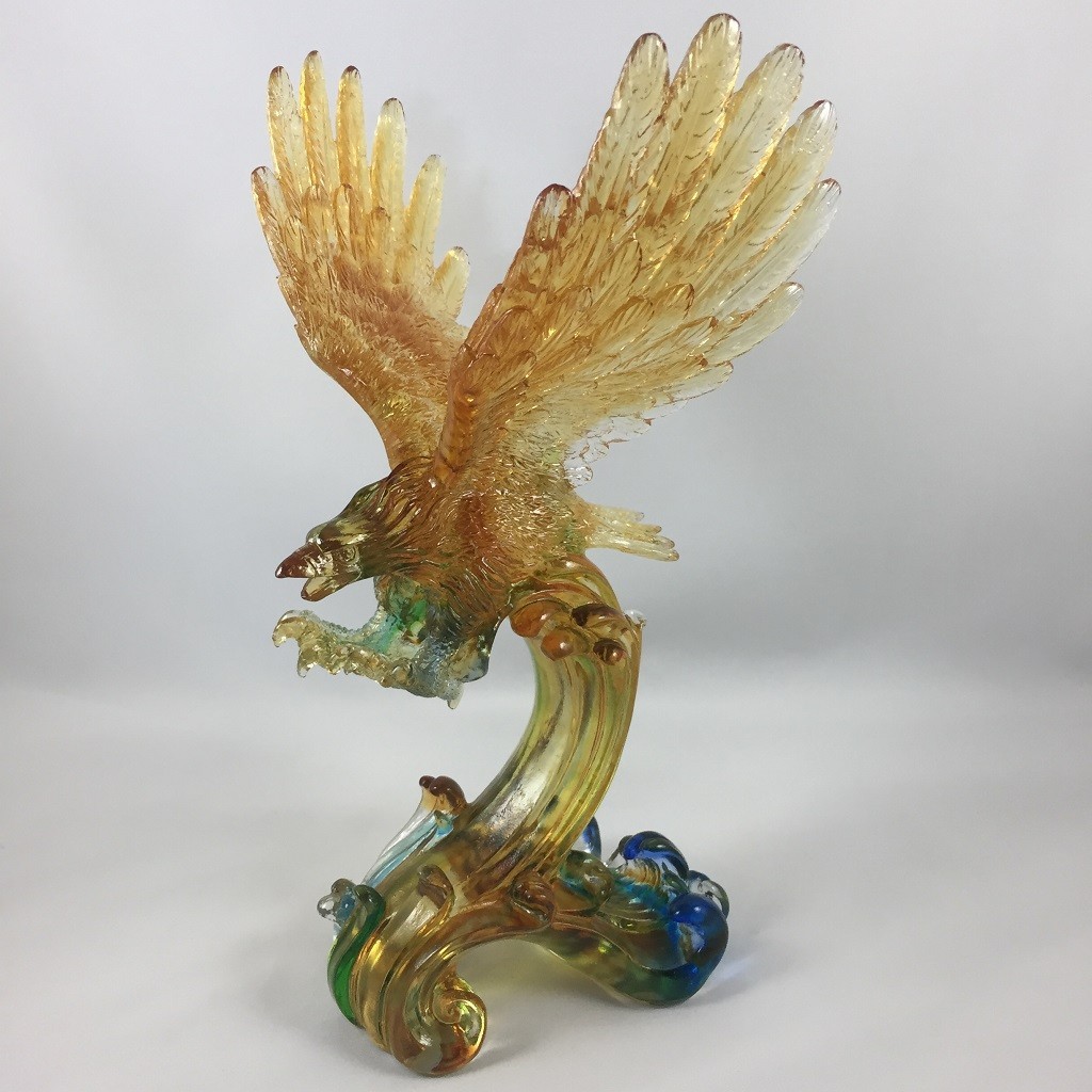 Liuli Crystal Glass Flying Eagle figurines Ornament – Feng Shui Home Decor