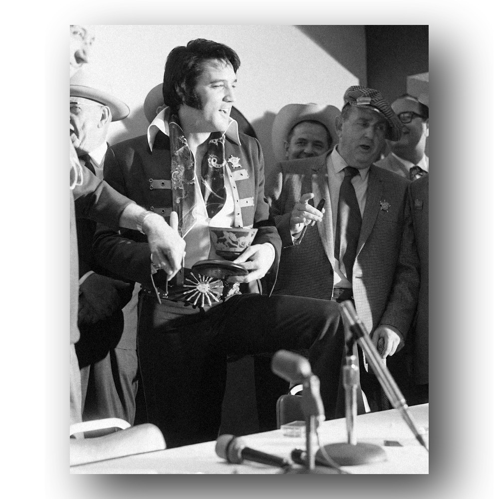 Elvis Presley, Colonel Tom Parker Photo 8x10 1970 Rolex Watch Press Conference Elvis Presley, Colonel Tom Parker Photo 8x10 1970 Rolex Watch Press Conference