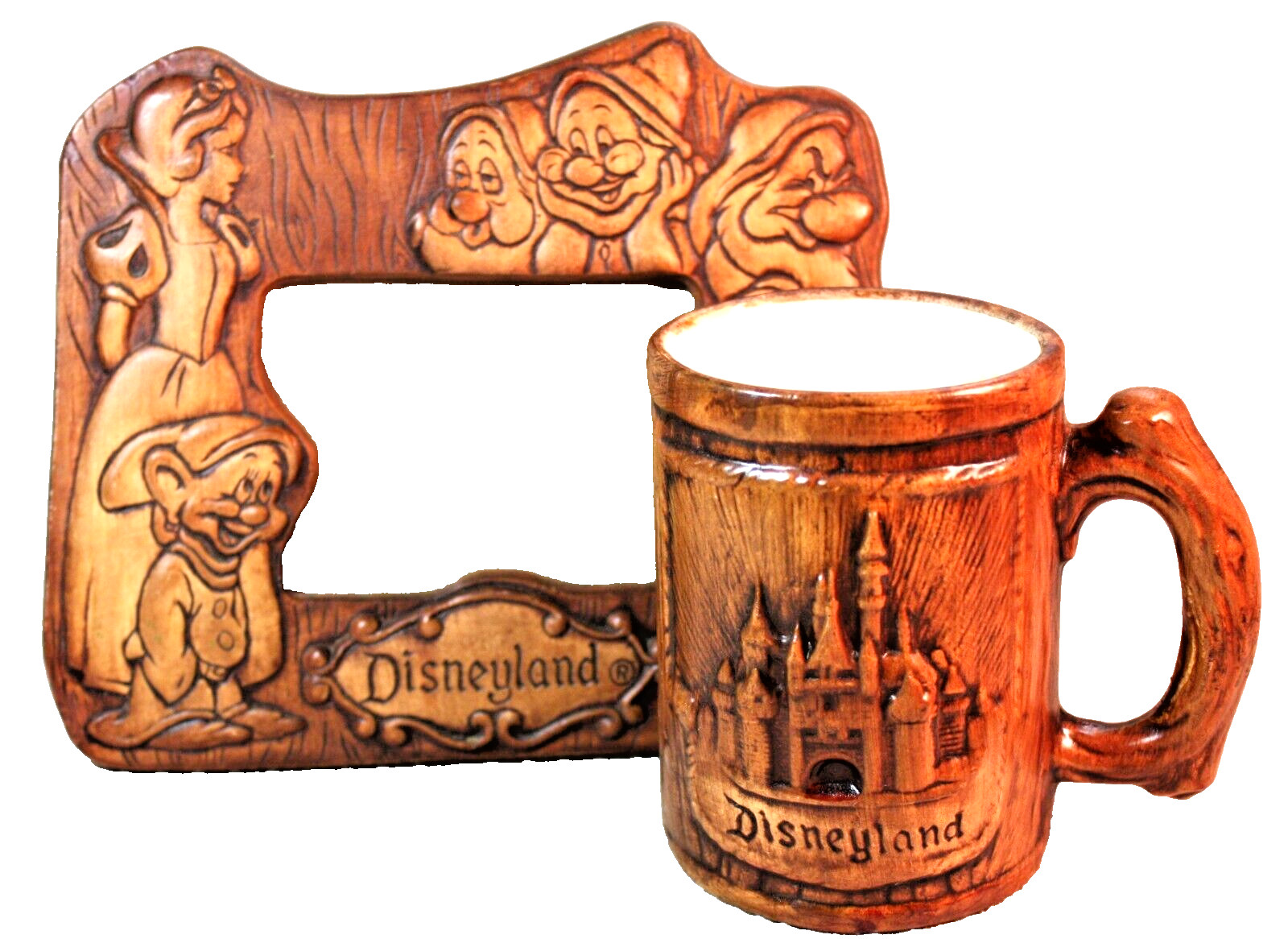 Vintage 1970 Disneyland Treasure Craft Snow White Seven Dwarfs Frame & Mug