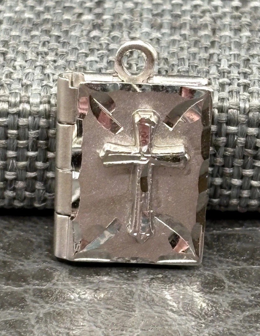 VTG Sterling Silver Bible Book Locket Cross Lord’s Prayer Pendant Or Charm